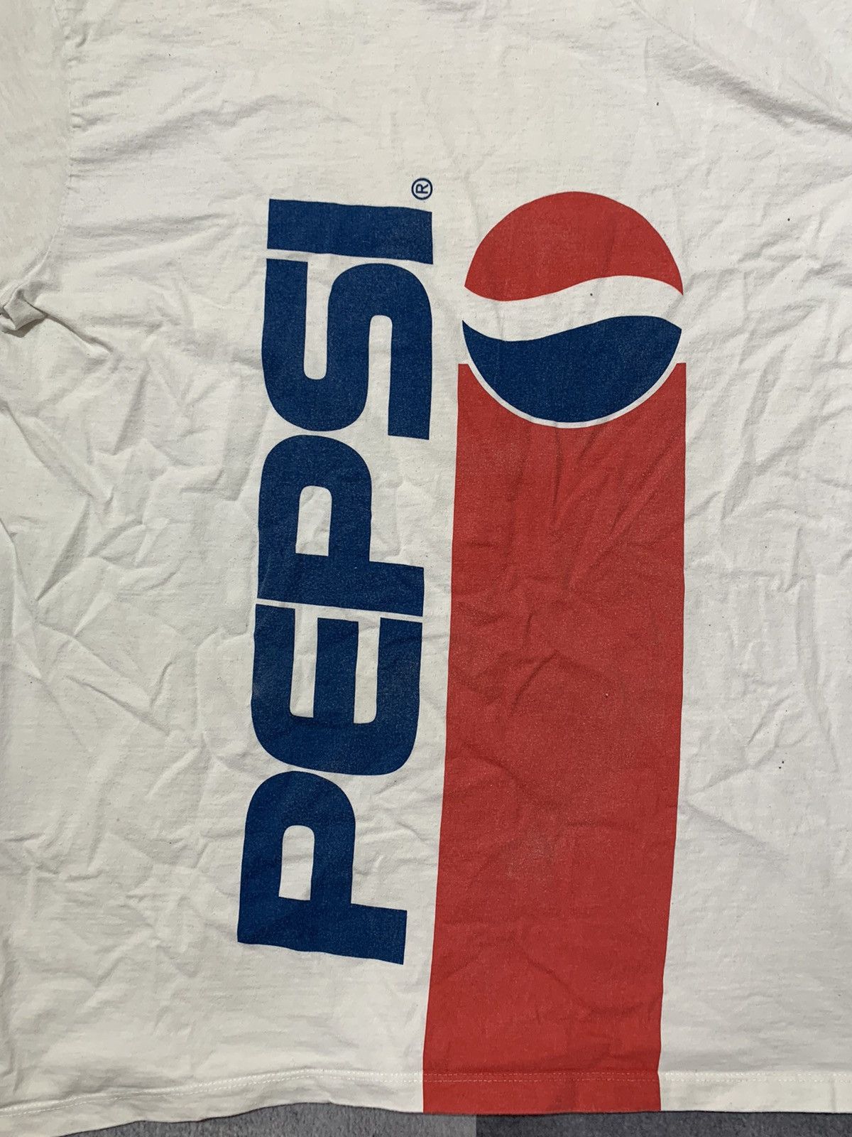 Pepsi × Vintage Vintage Y2K Pepsi t-shirt big logo streetwear style size XL Size US XL / EU 56 / 4 - 4 Thumbnail