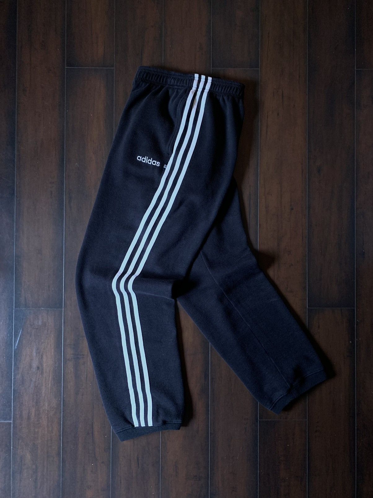 Adidas × Vintage 1990s 3-Stripe Sweatpants Size US 30 / EU 46 - 1 Thumbnail