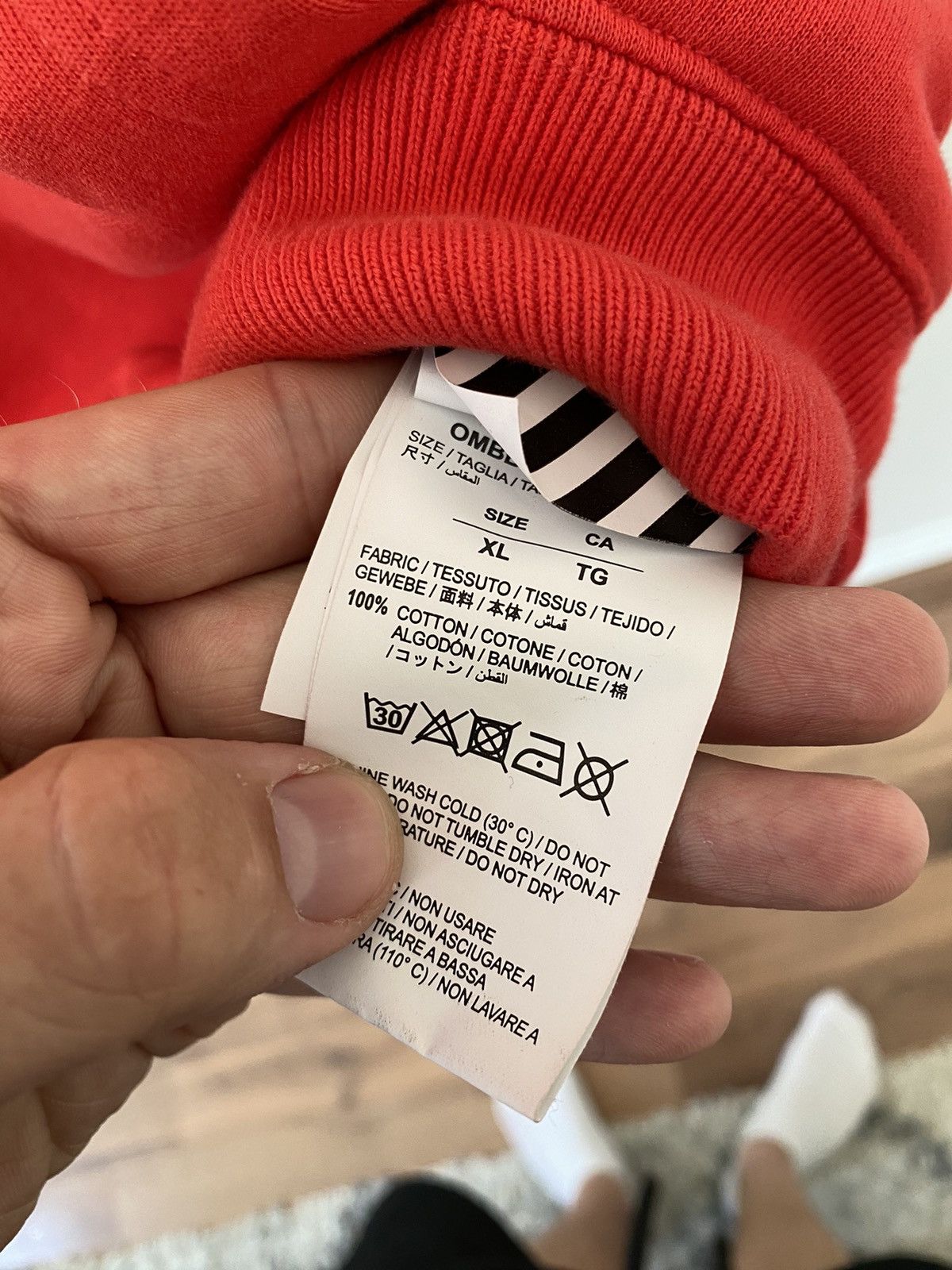 Off-White Off-White Impressionism Hoodie Red Size US XL / EU 56 / 4 - 5 Thumbnail