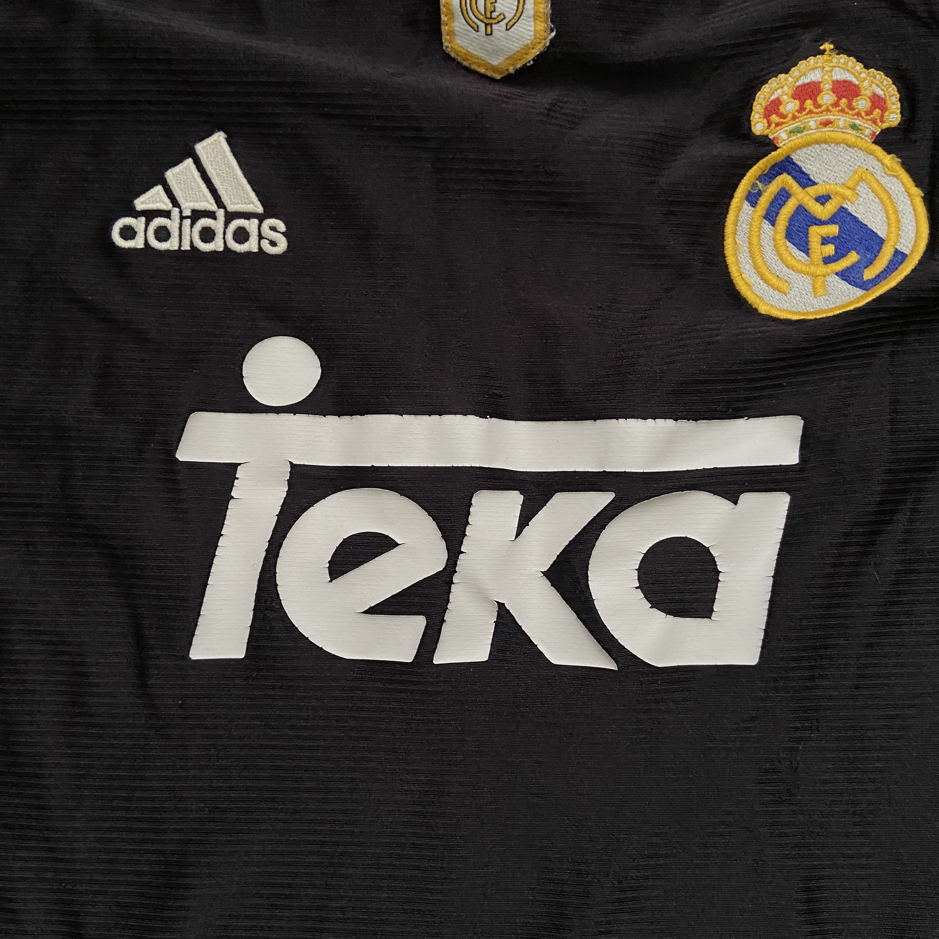 Adidas 1999/00 Adidas Real Madrid Third Full Set Size US L / EU 52-54 / 3 - 3 Thumbnail