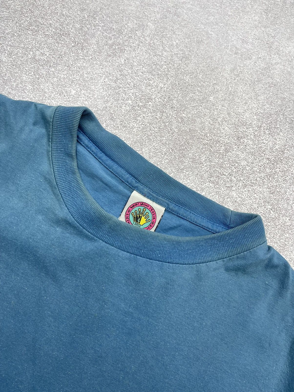 Vintage Vintage Looney Tunes Surfing USA 1998 T Shirt Warner Bros Size US L / EU 52-54 / 3 - 8 Thumbnail