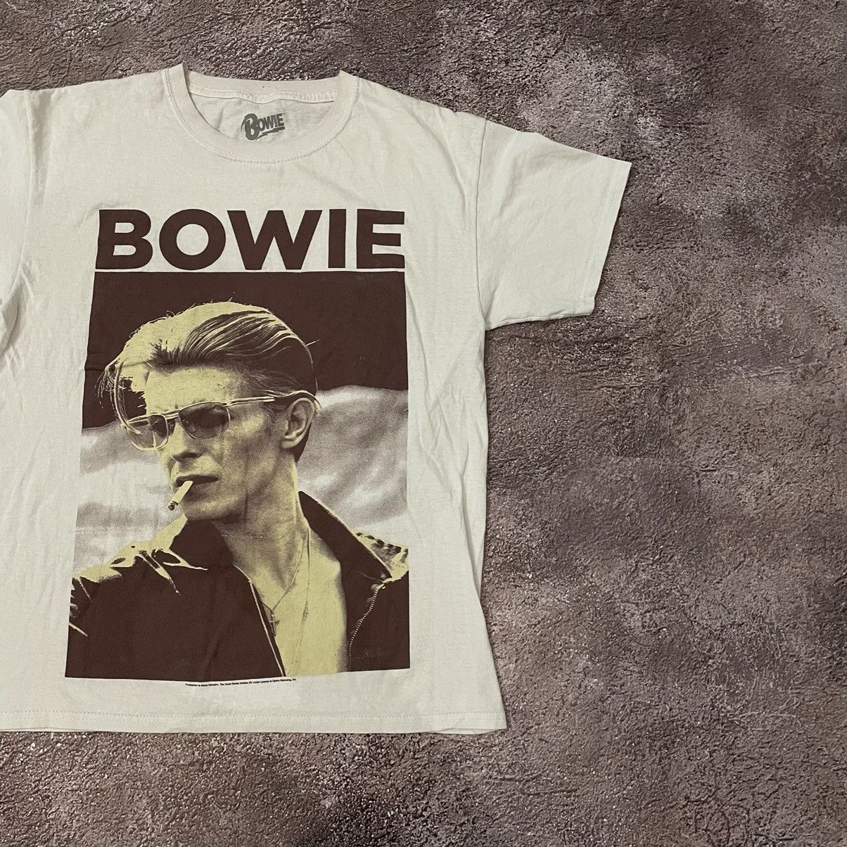 Vintage Vintage 90s Bowie Graphic Band Tee Sun Faded Grunge Baggy M Size US M / EU 48-50 / 2 - 3 Thumbnail
