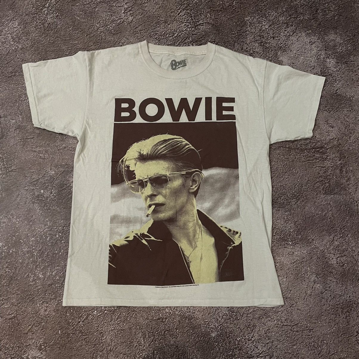 Vintage Vintage 90s Bowie Graphic Band Tee Sun Faded Grunge Baggy M Size US M / EU 48-50 / 2 - 2 Thumbnail