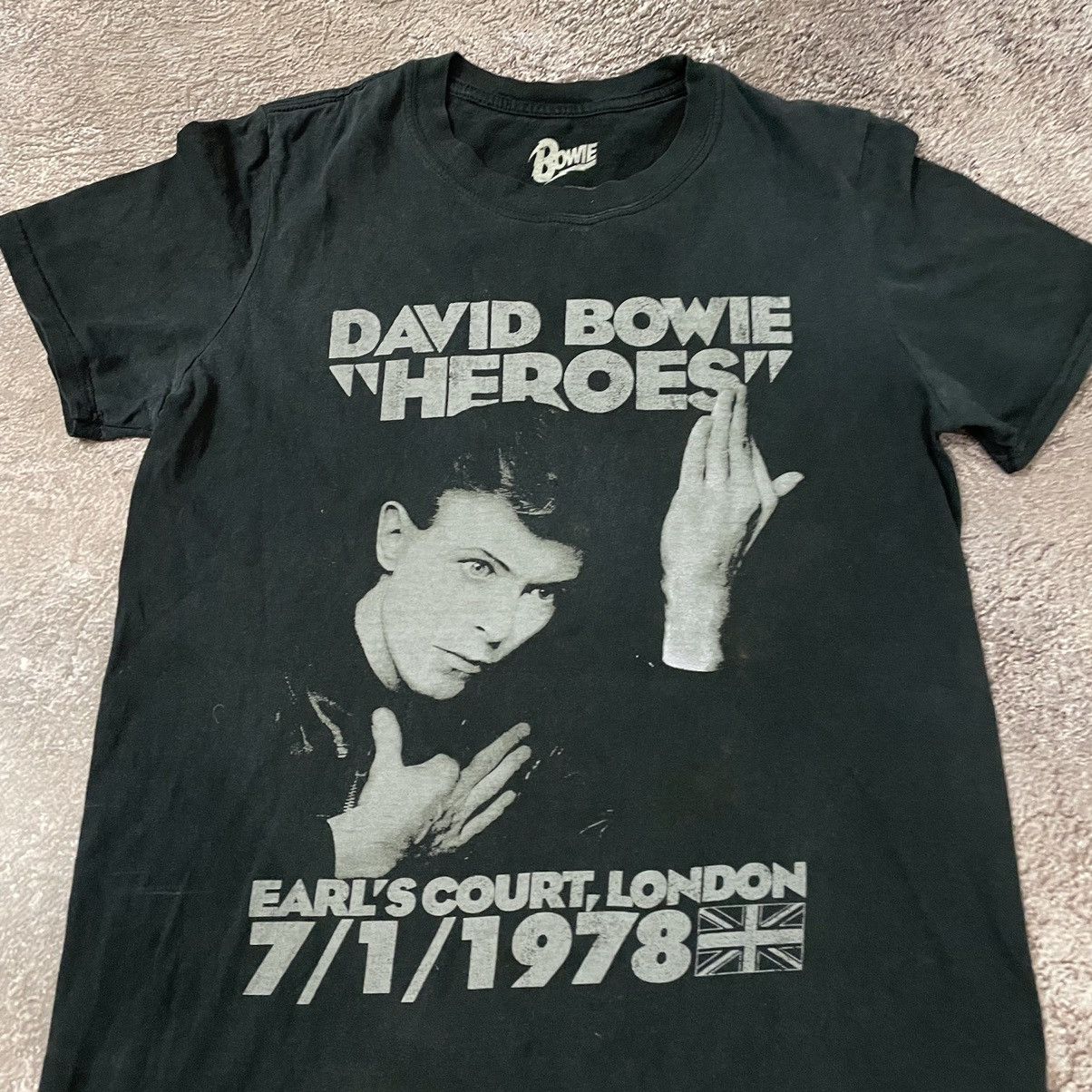Vintage Vintage 90s David Bowie Graphic Tee Band Tee Grunge Boxy M Size US M / EU 48-50 / 2 - 5 Thumbnail