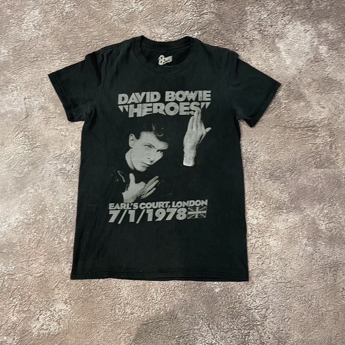 Vintage Vintage 90s David Bowie Graphic Tee Band Tee Grunge Boxy M Size US M / EU 48-50 / 2 - 2 Thumbnail