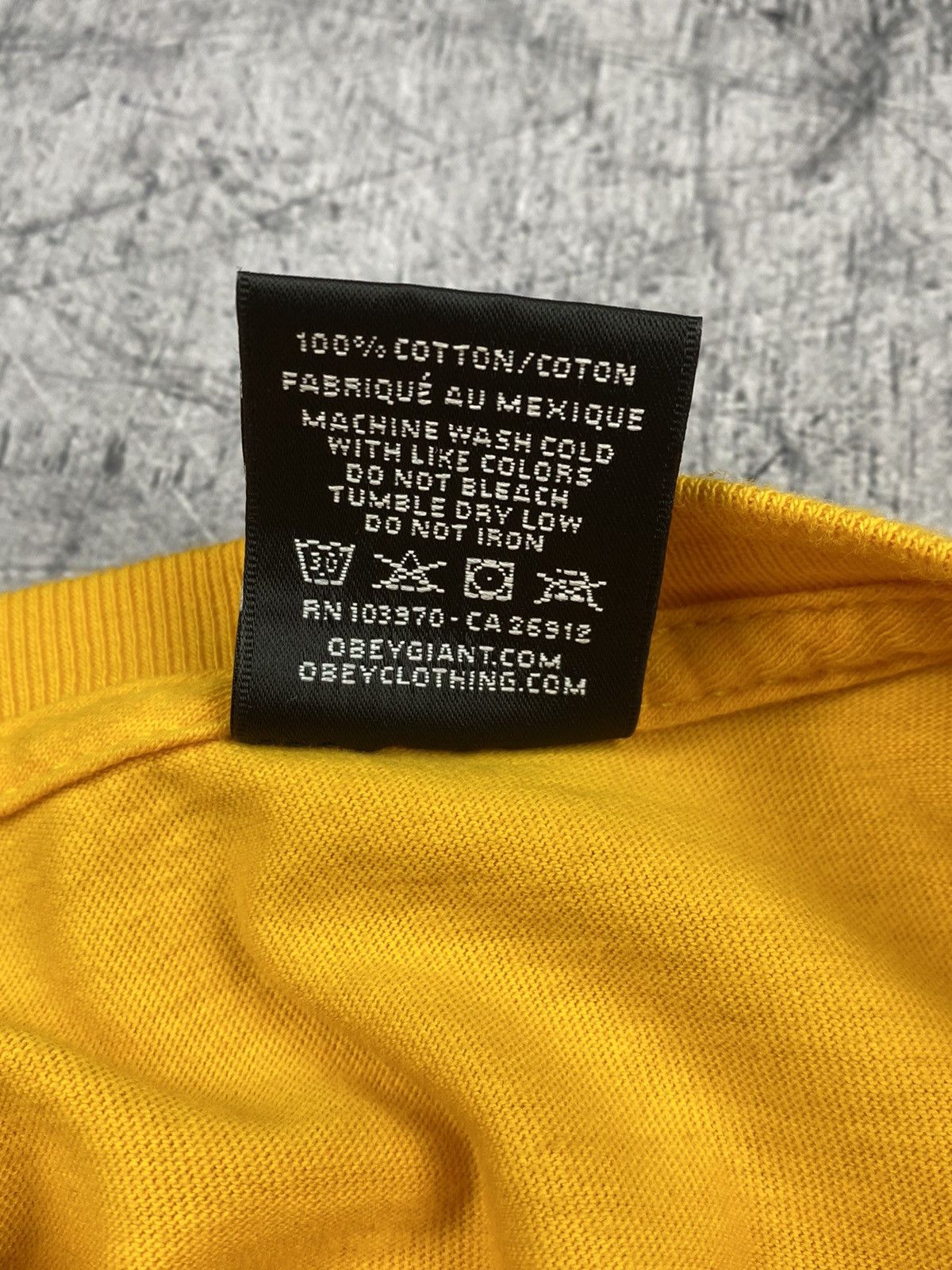 Obey Vintage 00s Obey Big Logo y2k T Shirt Tee Size M Size US M / EU 48-50 / 2 - 8 Thumbnail