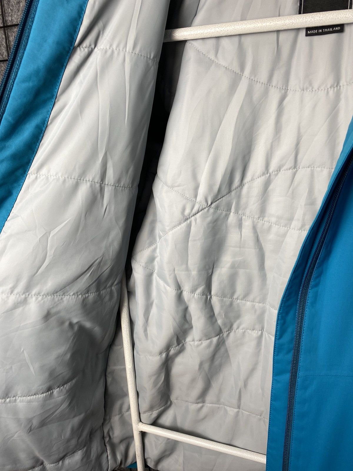 Berghaus Berghaus Outdoor Windbreaker Light Jacket Size L Size L / US 10 / IT 46 - 6 Thumbnail