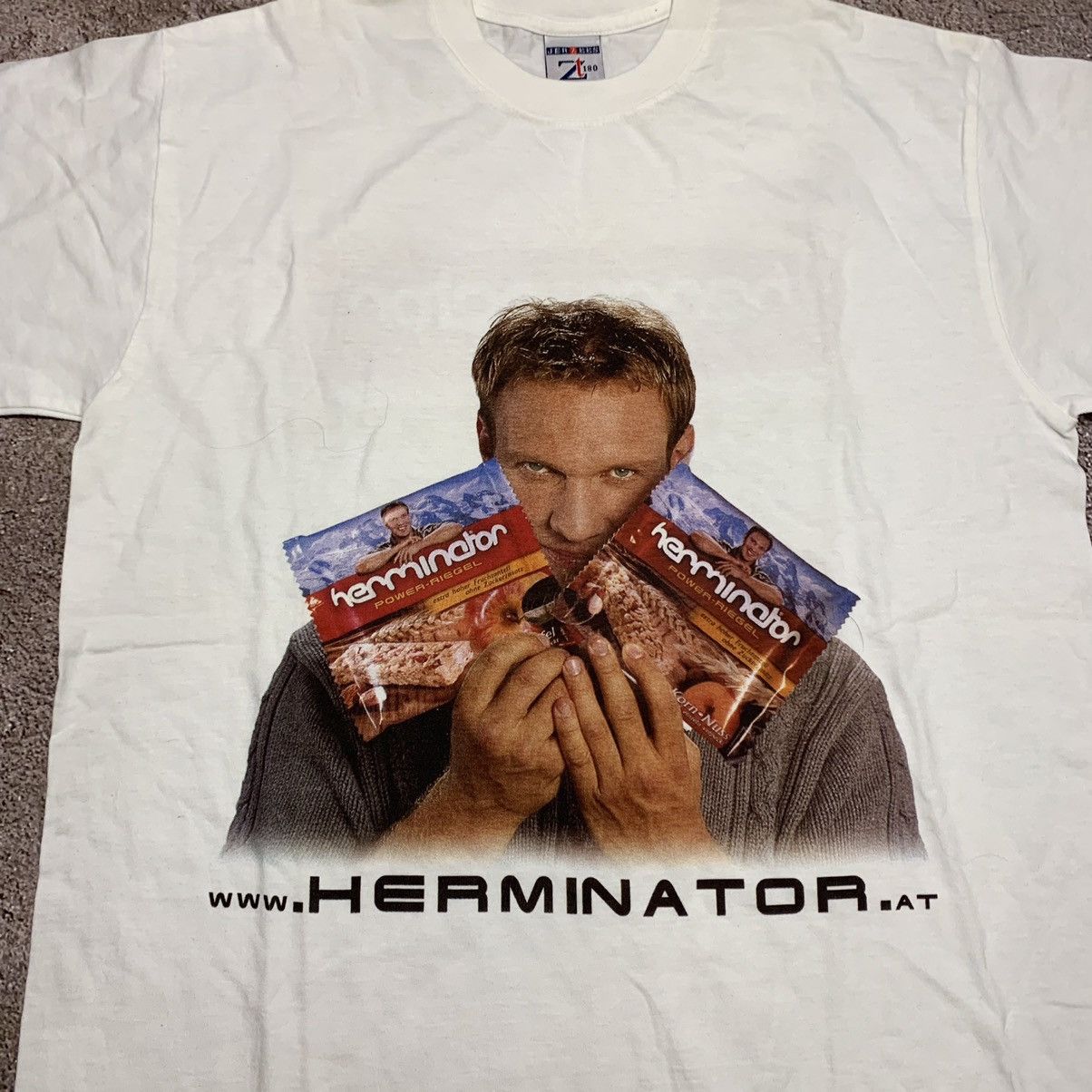 Vintage Vintage 90s Herminator Graphic Tee Sun Faded Humor Streetwea Size US L / EU 52-54 / 3 - 4 Thumbnail
