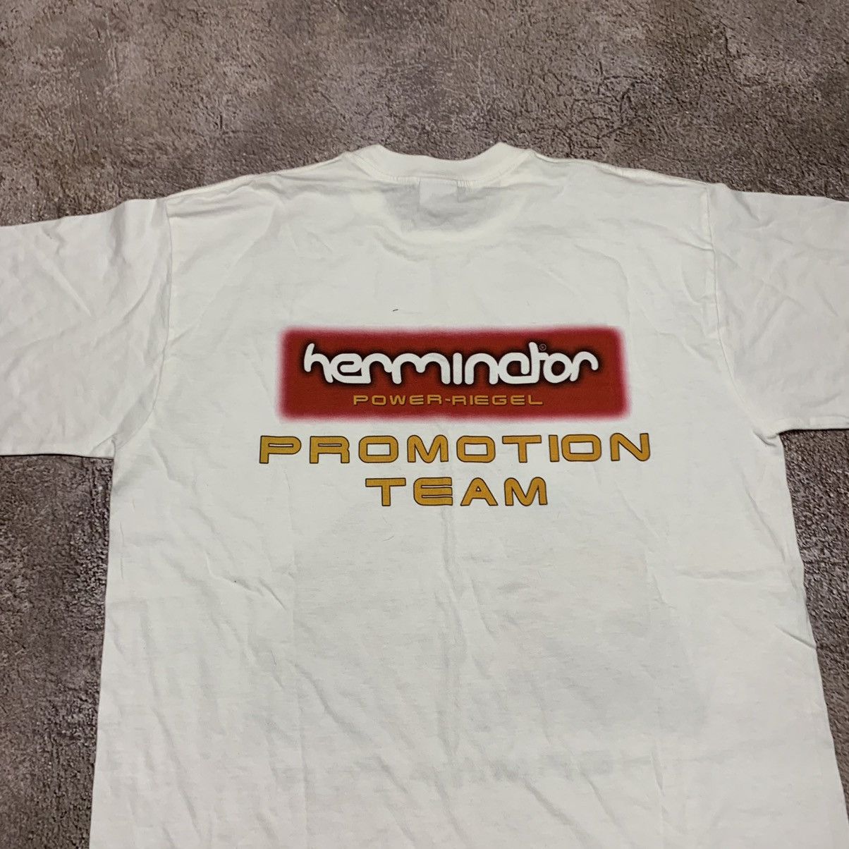 Vintage Vintage 90s Herminator Graphic Tee Sun Faded Humor Streetwea Size US L / EU 52-54 / 3 - 8 Thumbnail