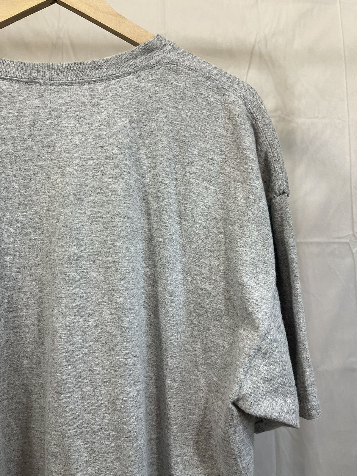 Vintage Vintage Oversized Y2K Phys Ed School Tee Size US XXL / EU 58 / 5 - 9 Thumbnail