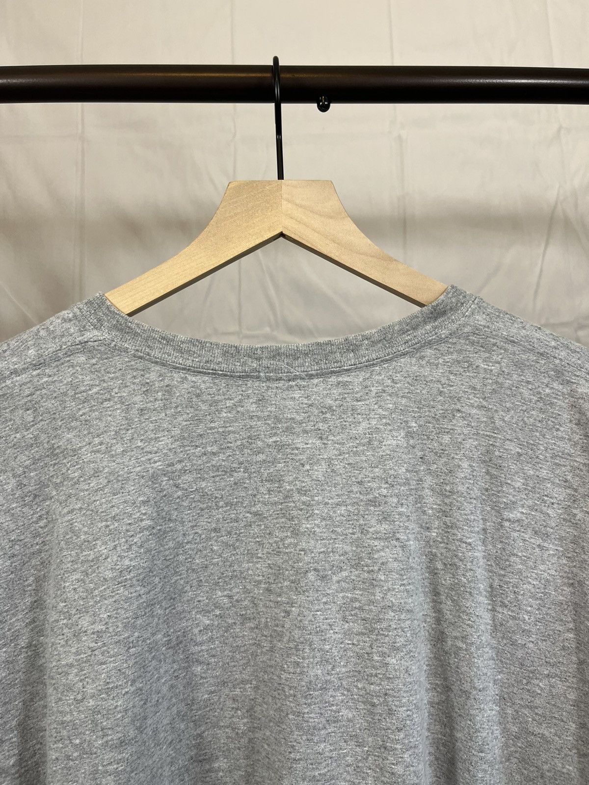 Vintage Vintage Oversized Y2K Phys Ed School Tee Size US XXL / EU 58 / 5 - 10 Thumbnail