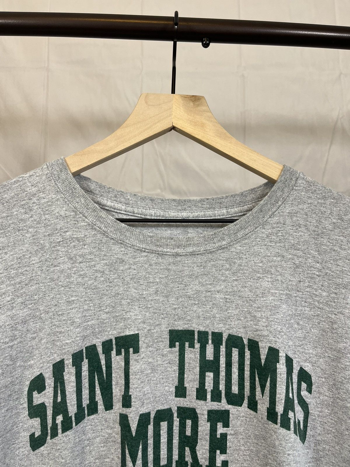 Vintage Vintage Oversized Y2K Phys Ed School Tee Size US XXL / EU 58 / 5 - 4 Thumbnail