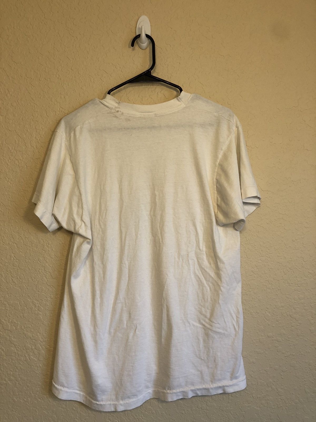 Vintage Distressed Religious Faded Jesus Theme Tee Size US XL / EU 56 / 4 - 9 Thumbnail