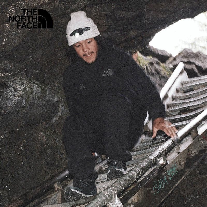 Kaws × The North Face Kaws x The North Face Beanie Size ONE SIZE - 6 Thumbnail