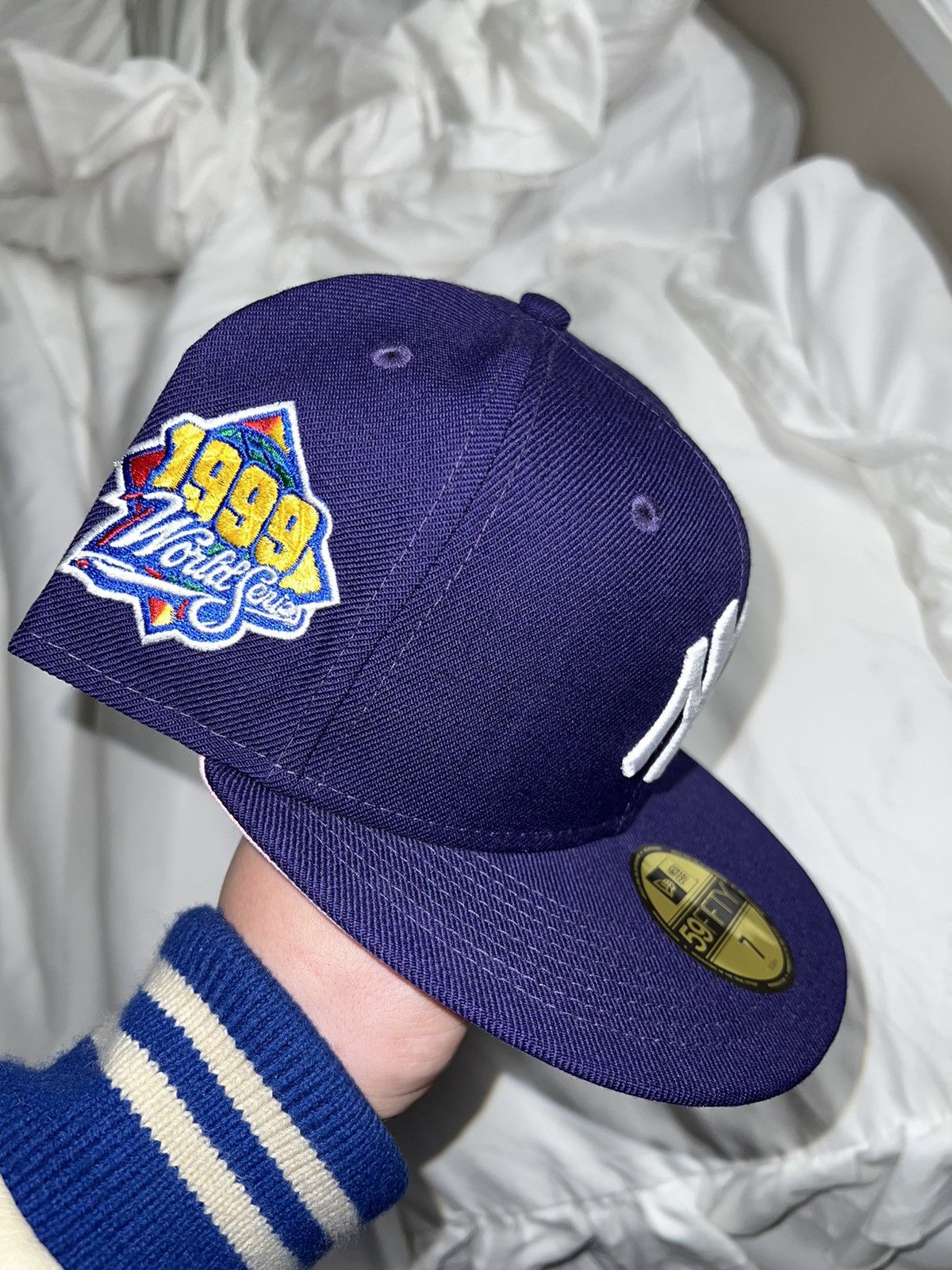 New Era Exclusive NY Yankees Fitted 1999 WS Purple NY Pink Bottom 7 Size ONE SIZE - 5 Thumbnail