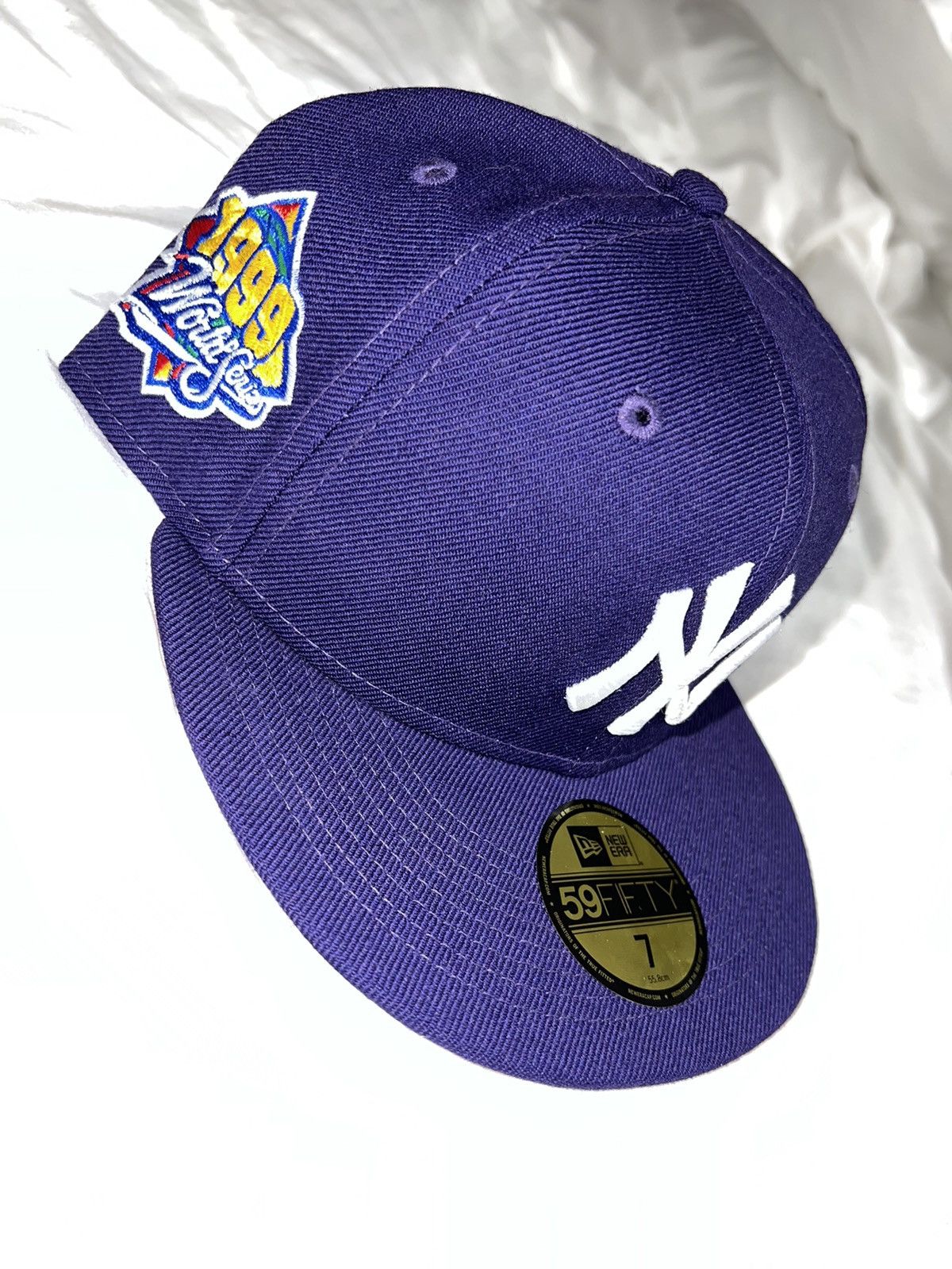 New Era Exclusive NY Yankees Fitted 1999 WS Purple NY Pink Bottom 7 Size ONE SIZE - 2 Thumbnail