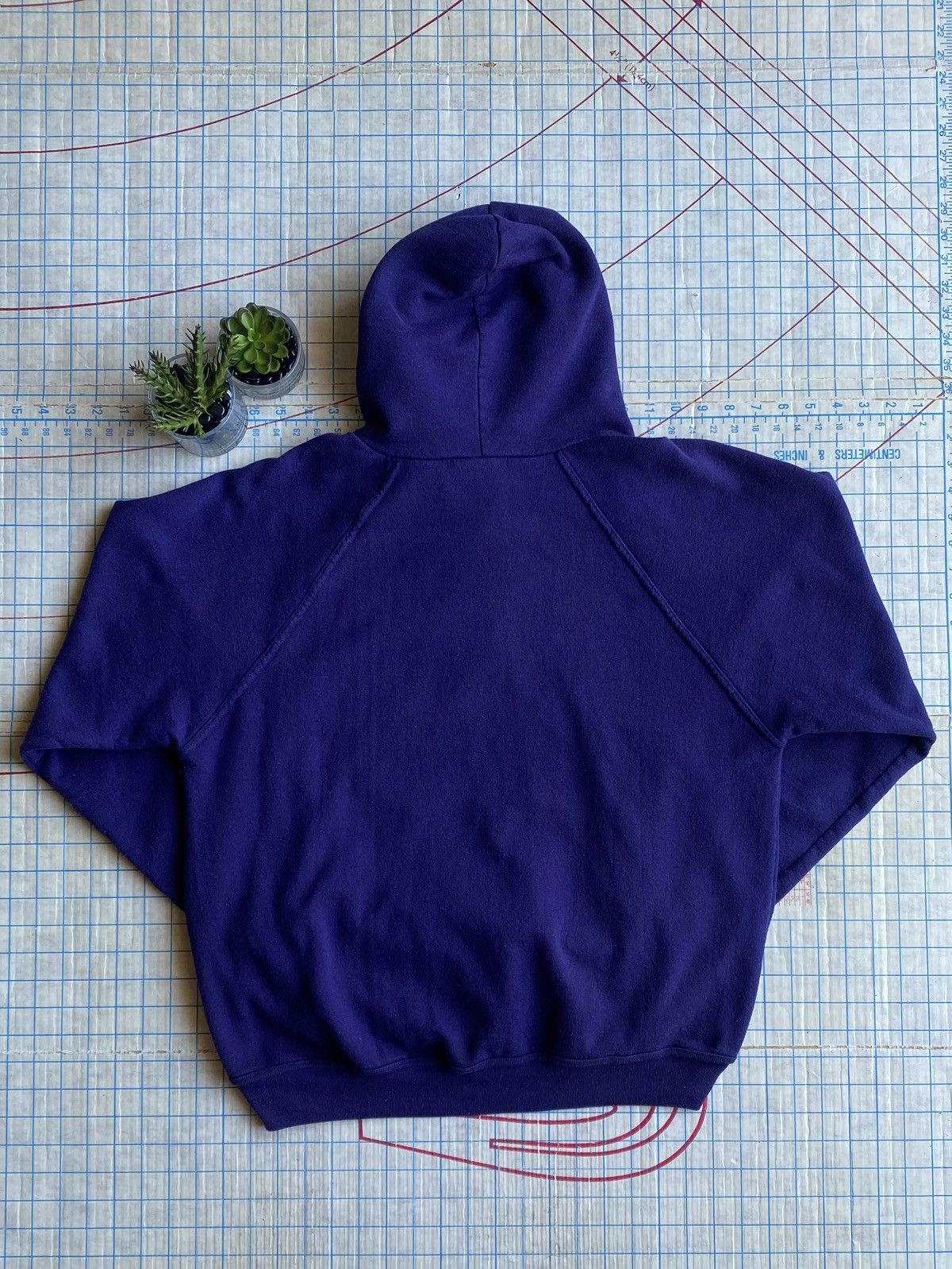 Guess × Vintage Vintage Guess Products Purple Raglan Sleeve Hoodie Fits Med Size US M / EU 48-50 / 2 - 6 Thumbnail