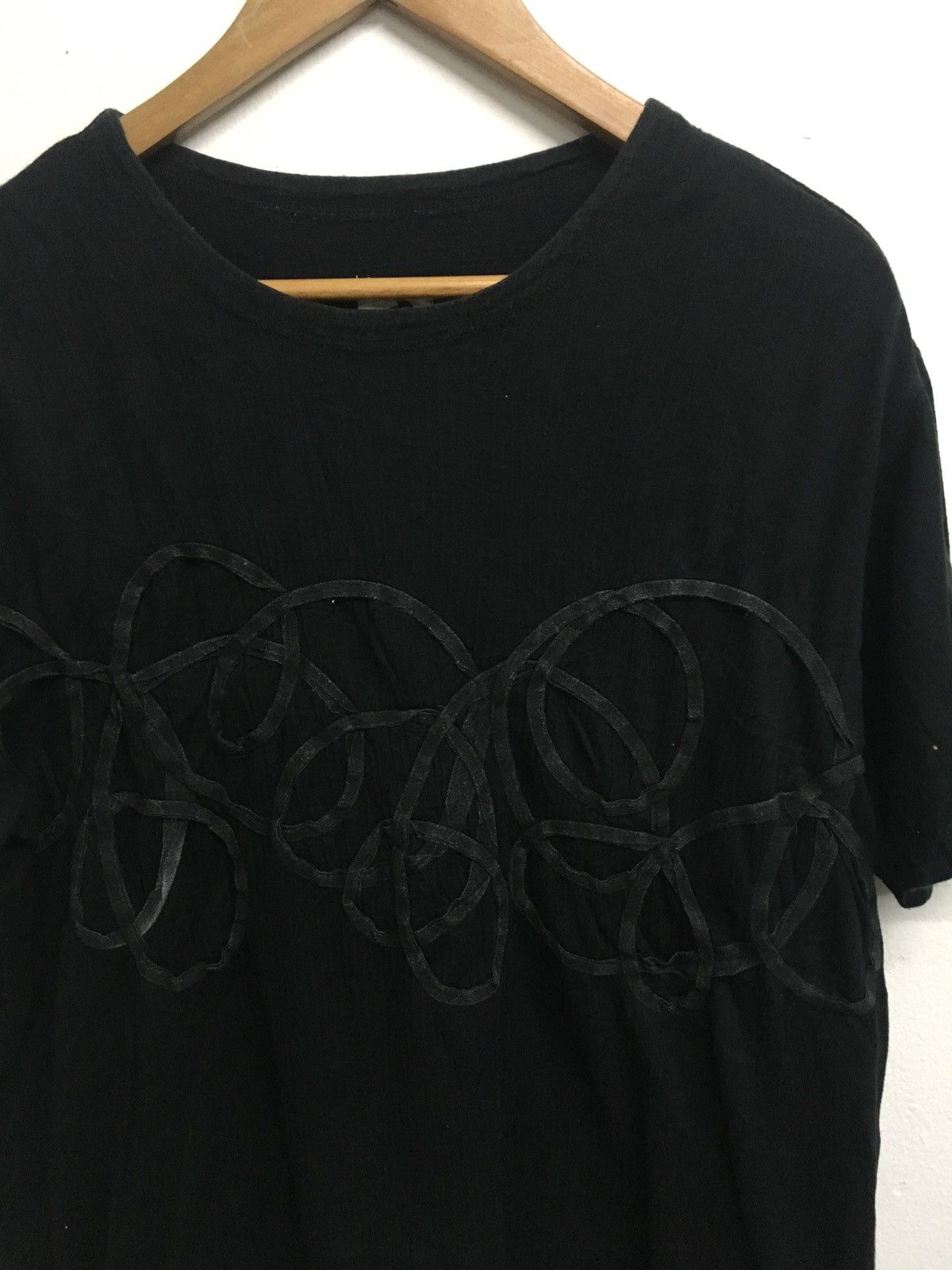 Hai Sporting Gear vintage HAI black tee Size US M / EU 48-50 / 2 - 2 Thumbnail