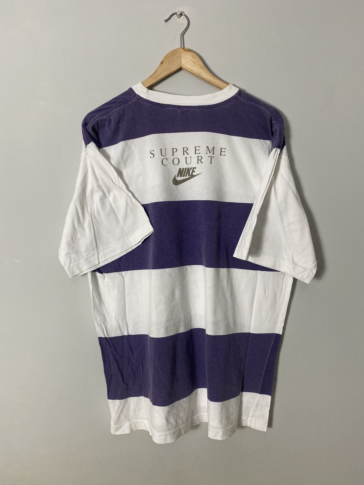 Nike Nike Supreme Court Striped Tshirt 90s Swoos Logo Medium Size US M / EU 48-50 / 2 - 2 Thumbnail