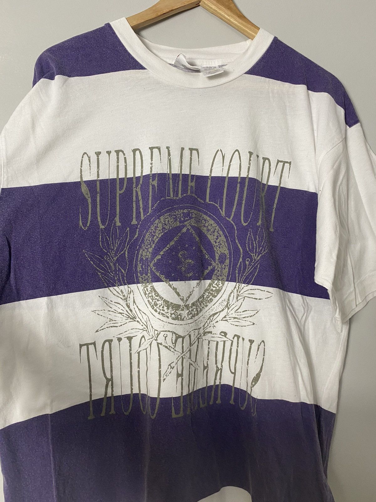 Nike Nike Supreme Court Striped Tshirt 90s Swoos Logo Medium Size US M / EU 48-50 / 2 - 3 Thumbnail