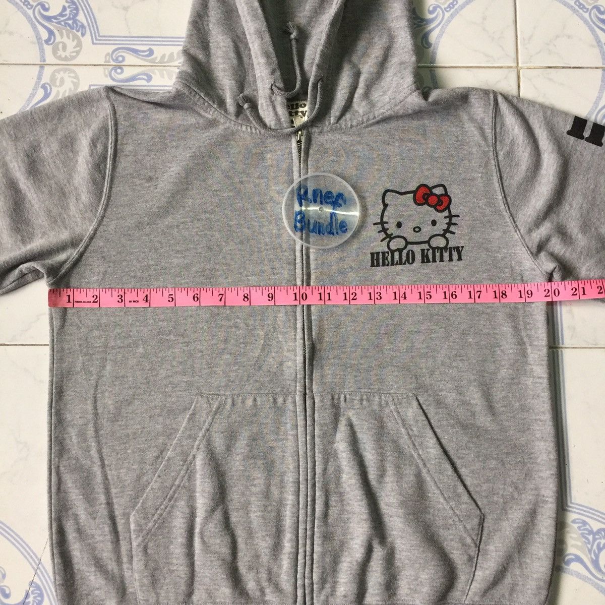 Cartoon Network Hello Kitty Big Image Sweatshirt hoodie copyrights Size M-S Size US S / EU 44-46 / 1 - 12 Thumbnail