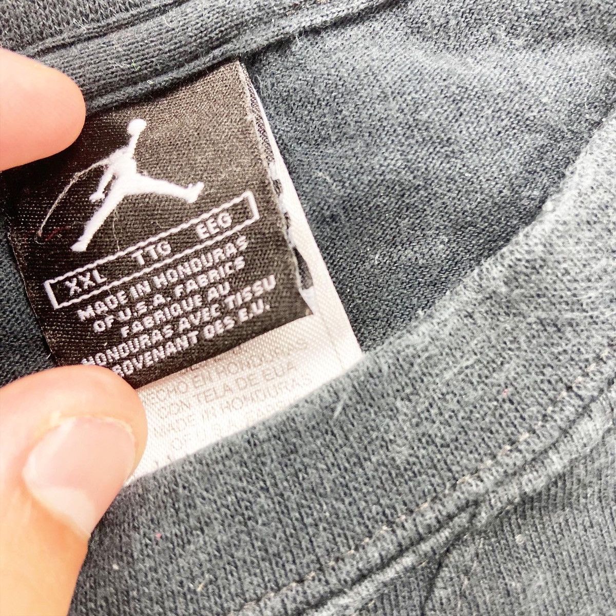 Jordan Brand Air Jordan Vintage 90s Logo Tee Shirt Size US XXL / EU 58 / 5 - 5 Thumbnail