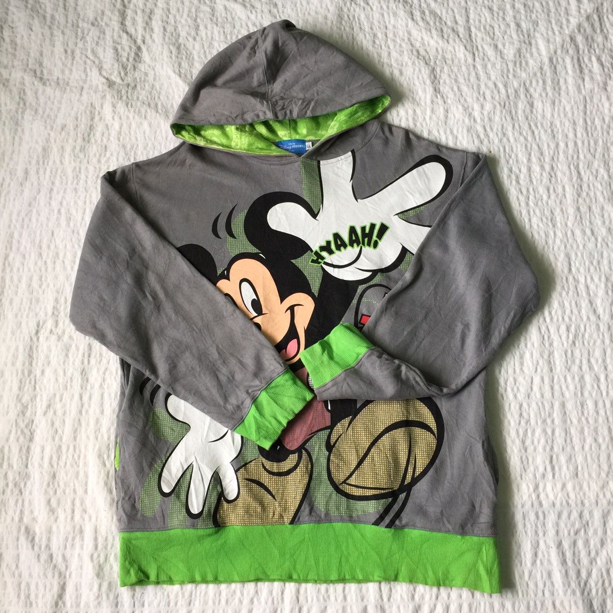 Disney Rare Full Big Mickey mouse tokyo Disney Sweatshirt hoodie Size US L / EU 52-54 / 3 - 13 Thumbnail