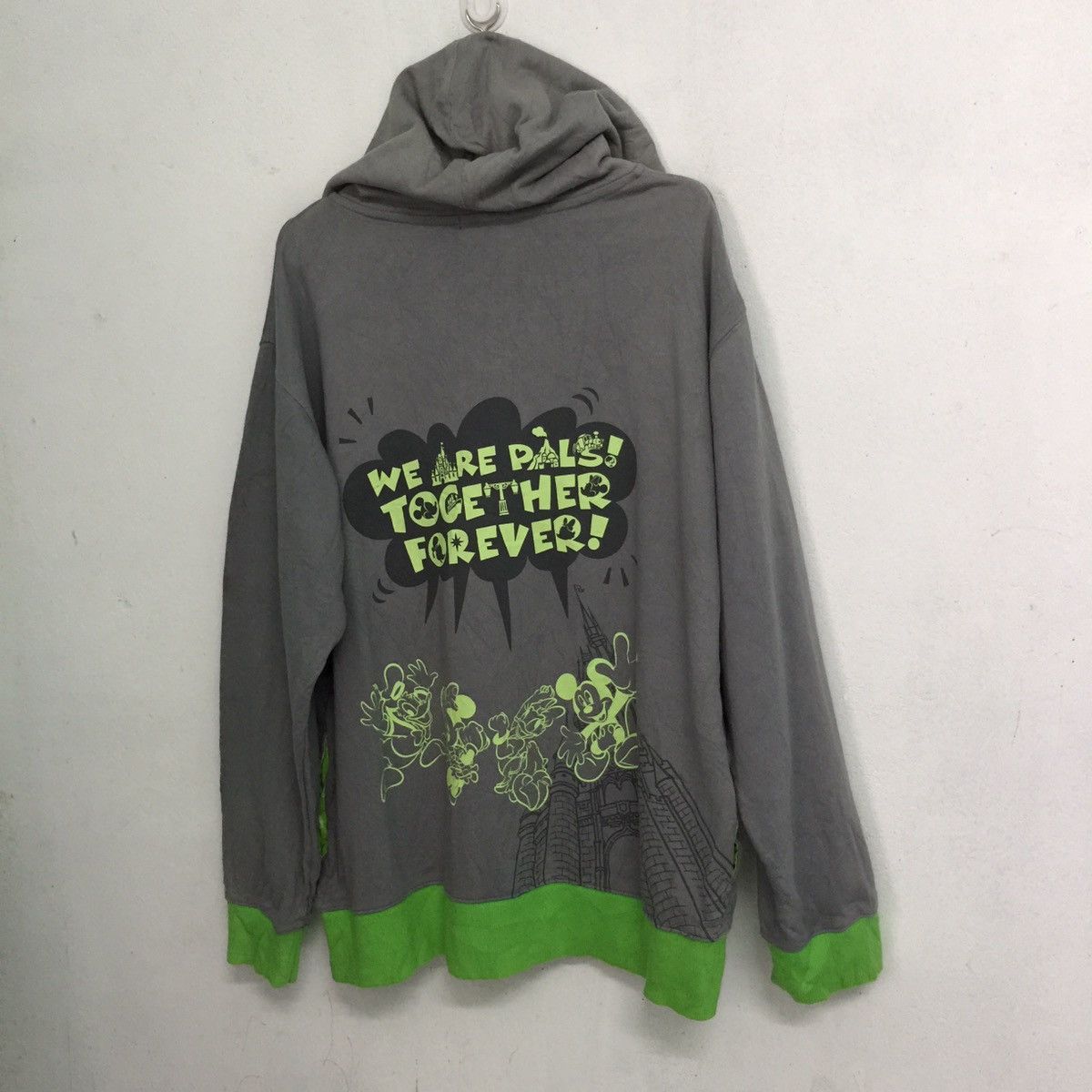 Disney Rare Full Big Mickey mouse tokyo Disney Sweatshirt hoodie Size US L / EU 52-54 / 3 - 8 Thumbnail