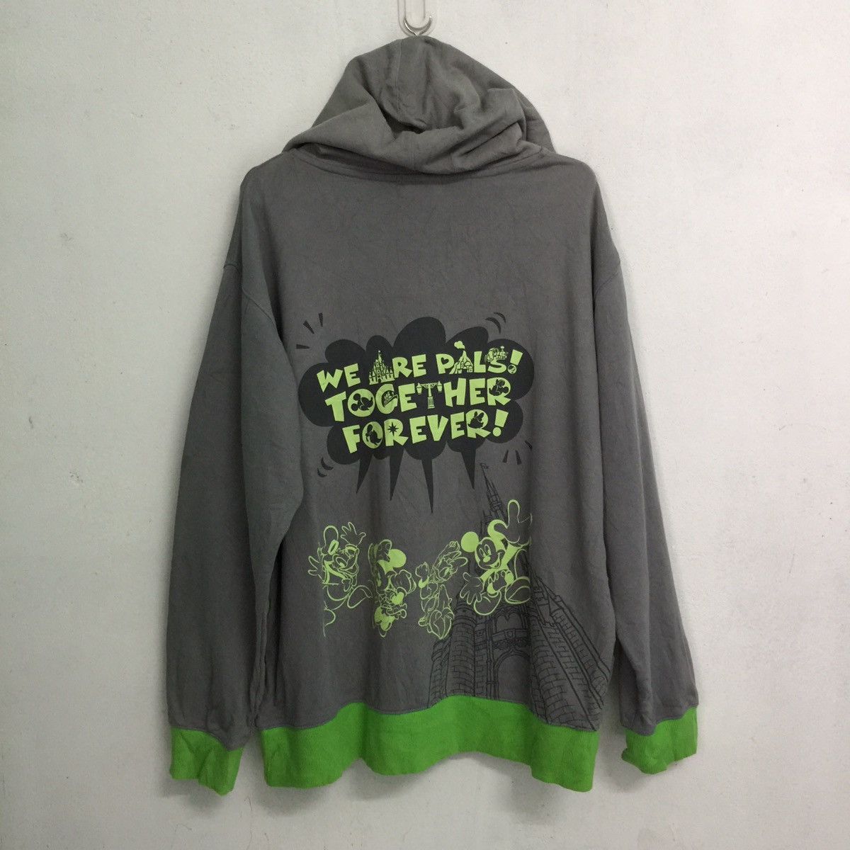 Disney Rare Full Big Mickey mouse tokyo Disney Sweatshirt hoodie Size US L / EU 52-54 / 3 - 7 Thumbnail