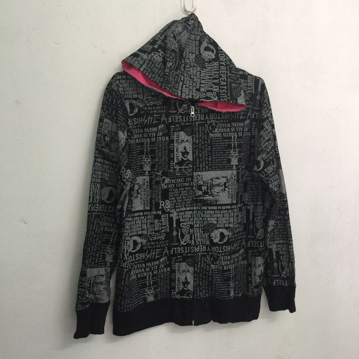 Japanese Brand Black smack basic art hoodie sweatshirt Size US S / EU 44-46 / 1 - 2 Thumbnail