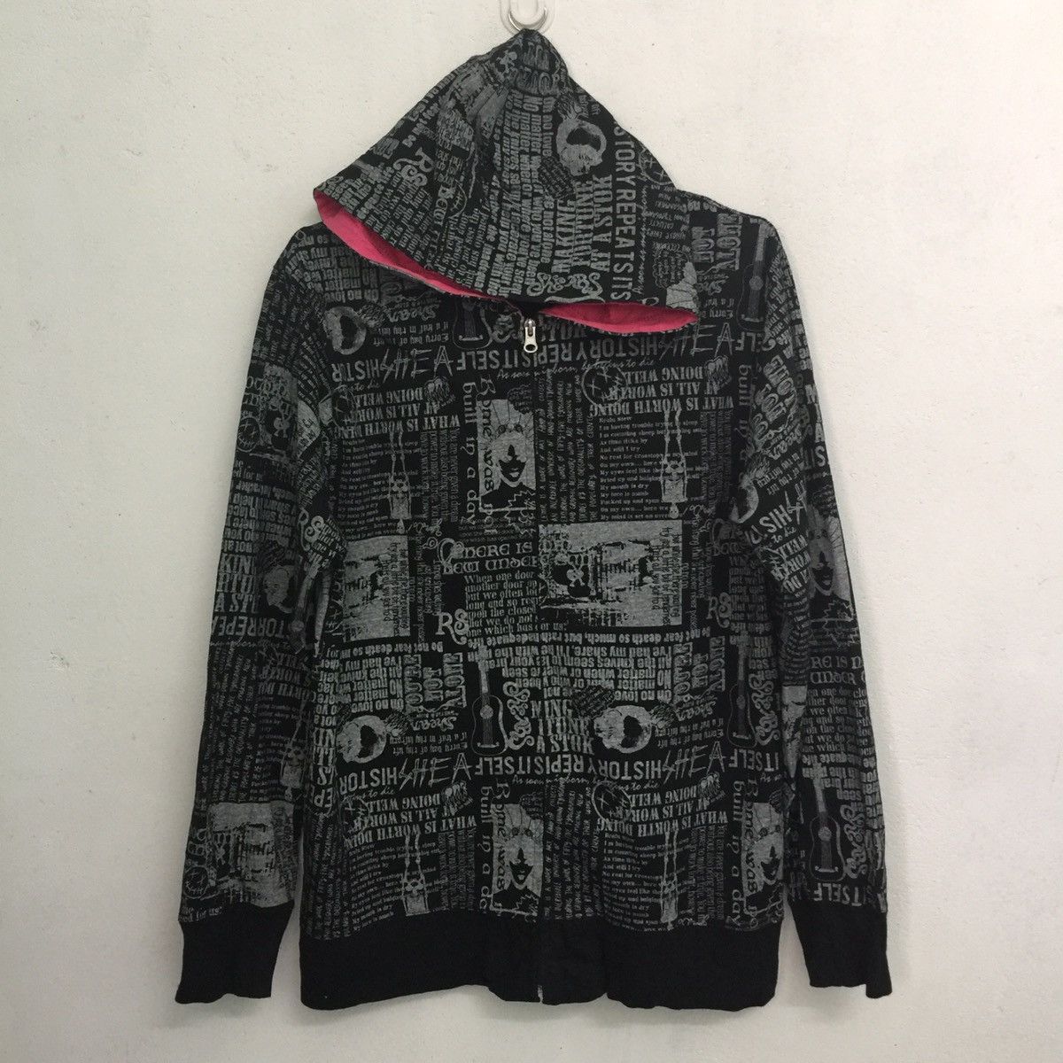 Japanese Brand Black smack basic art hoodie sweatshirt Size US S / EU 44-46 / 1 - 1 Thumbnail