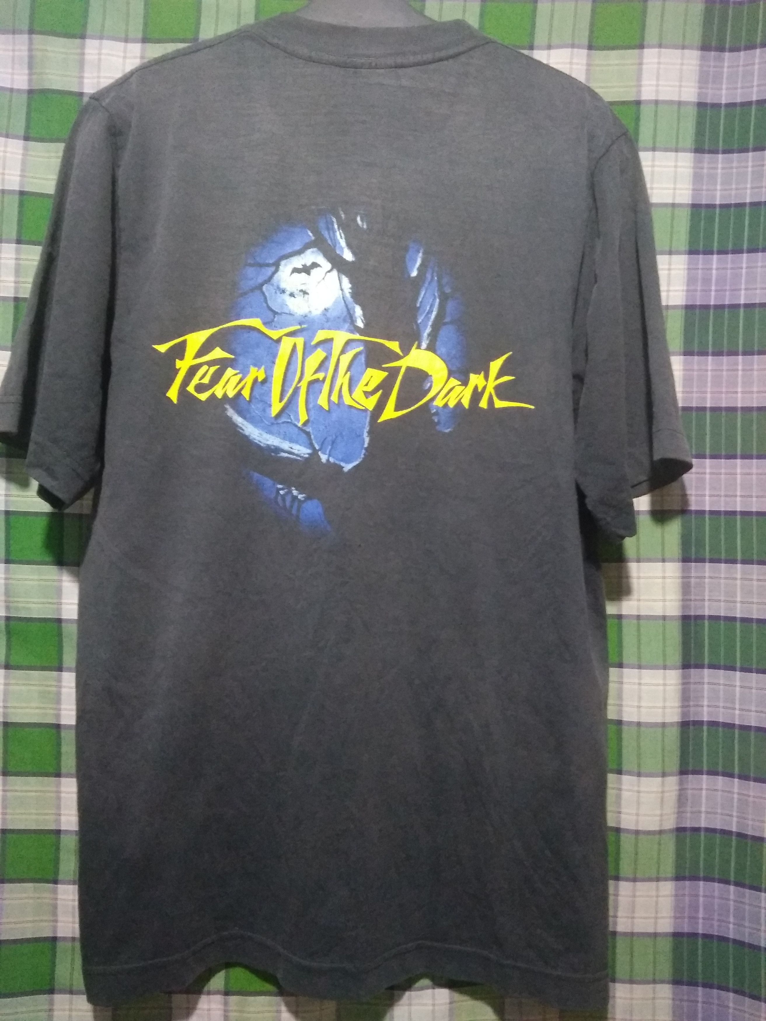 Band Tees × Iron Maiden × Vintage Vintage faded Iron Maiden Fear of the dark t shirt rare Size US L / EU 52-54 / 3 - 2 Thumbnail
