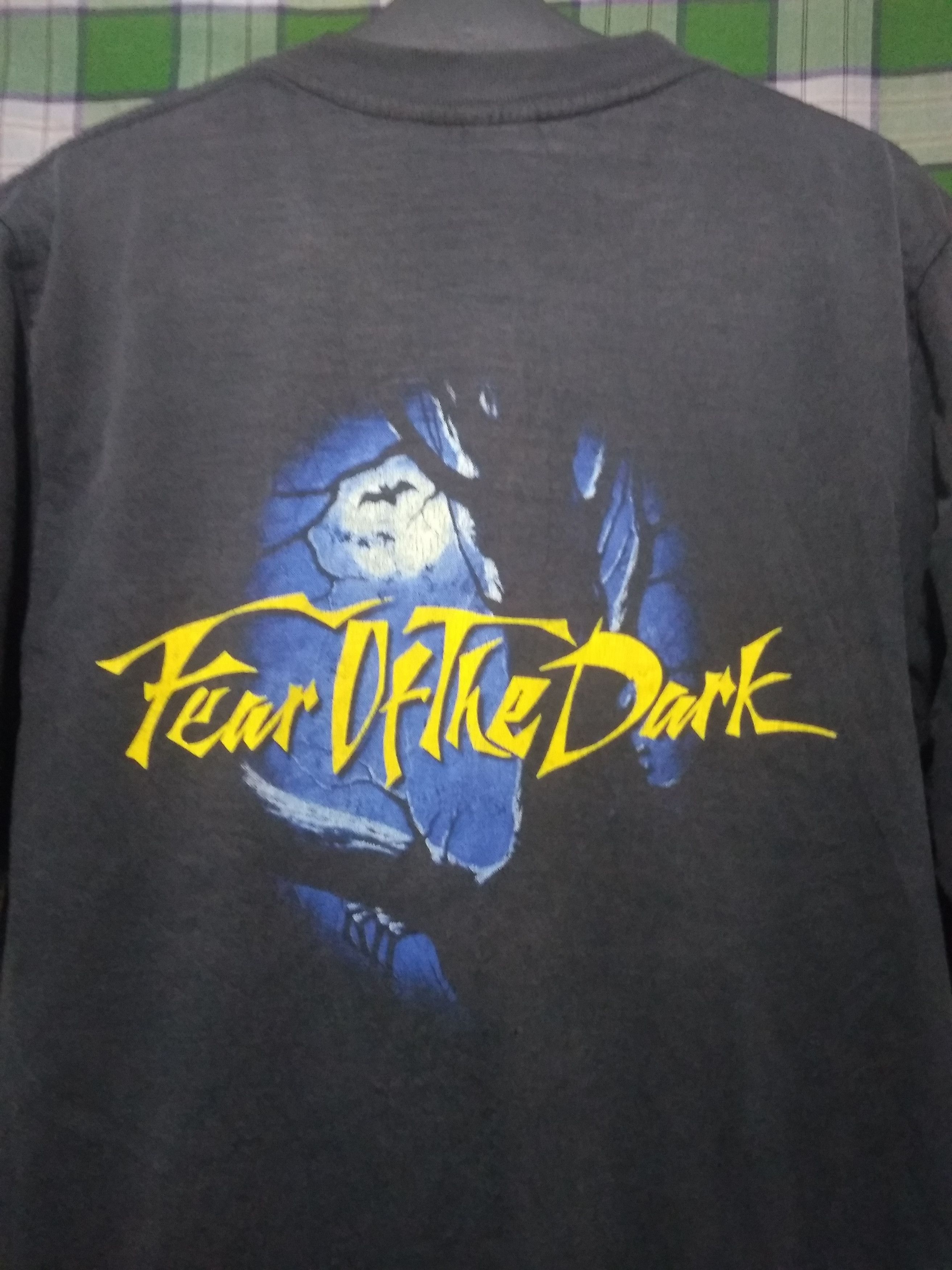Band Tees × Iron Maiden × Vintage Vintage faded Iron Maiden Fear of the dark t shirt rare Size US L / EU 52-54 / 3 - 8 Thumbnail