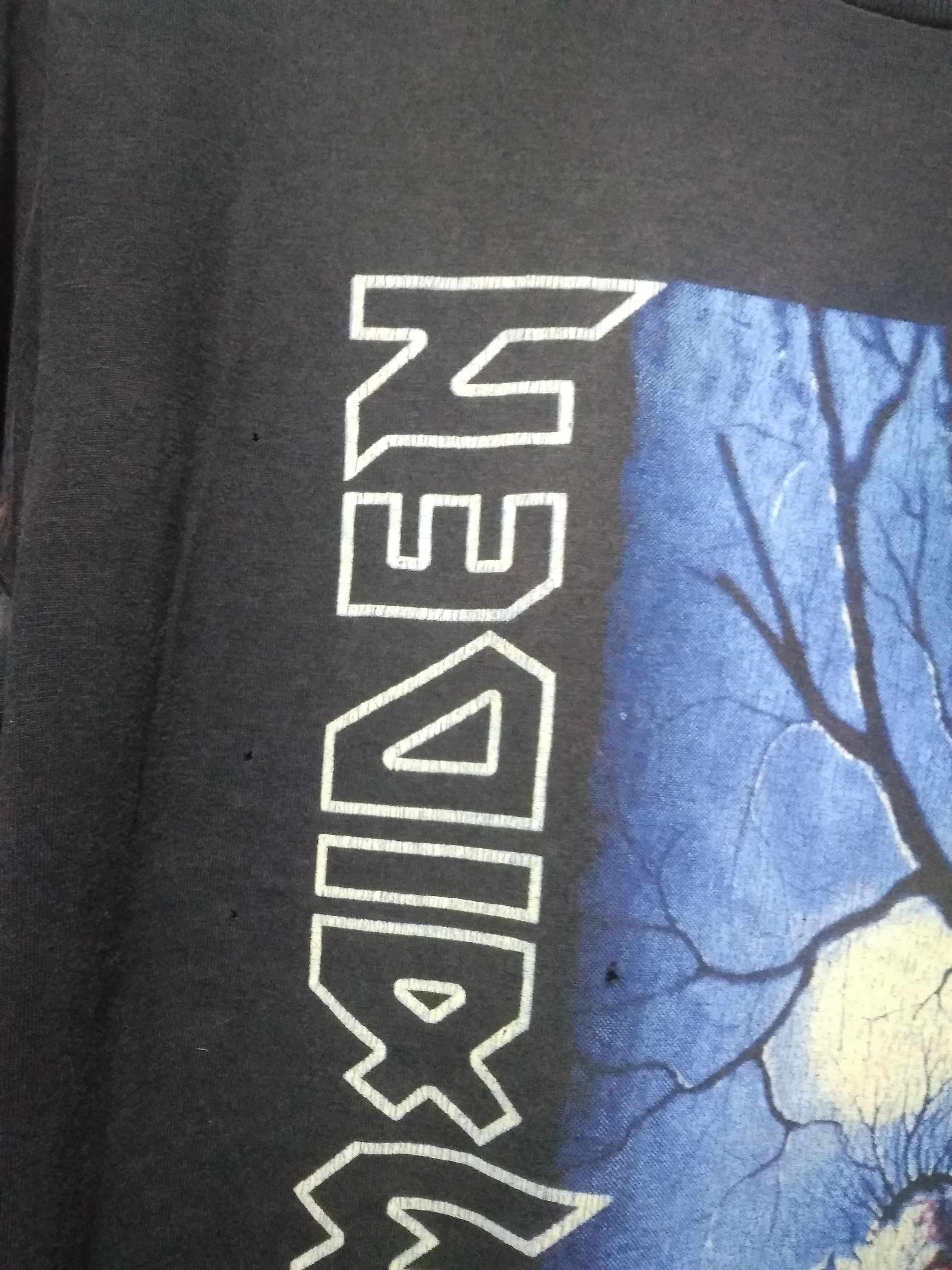 Band Tees × Iron Maiden × Vintage Vintage faded Iron Maiden Fear of the dark t shirt rare Size US L / EU 52-54 / 3 - 7 Thumbnail