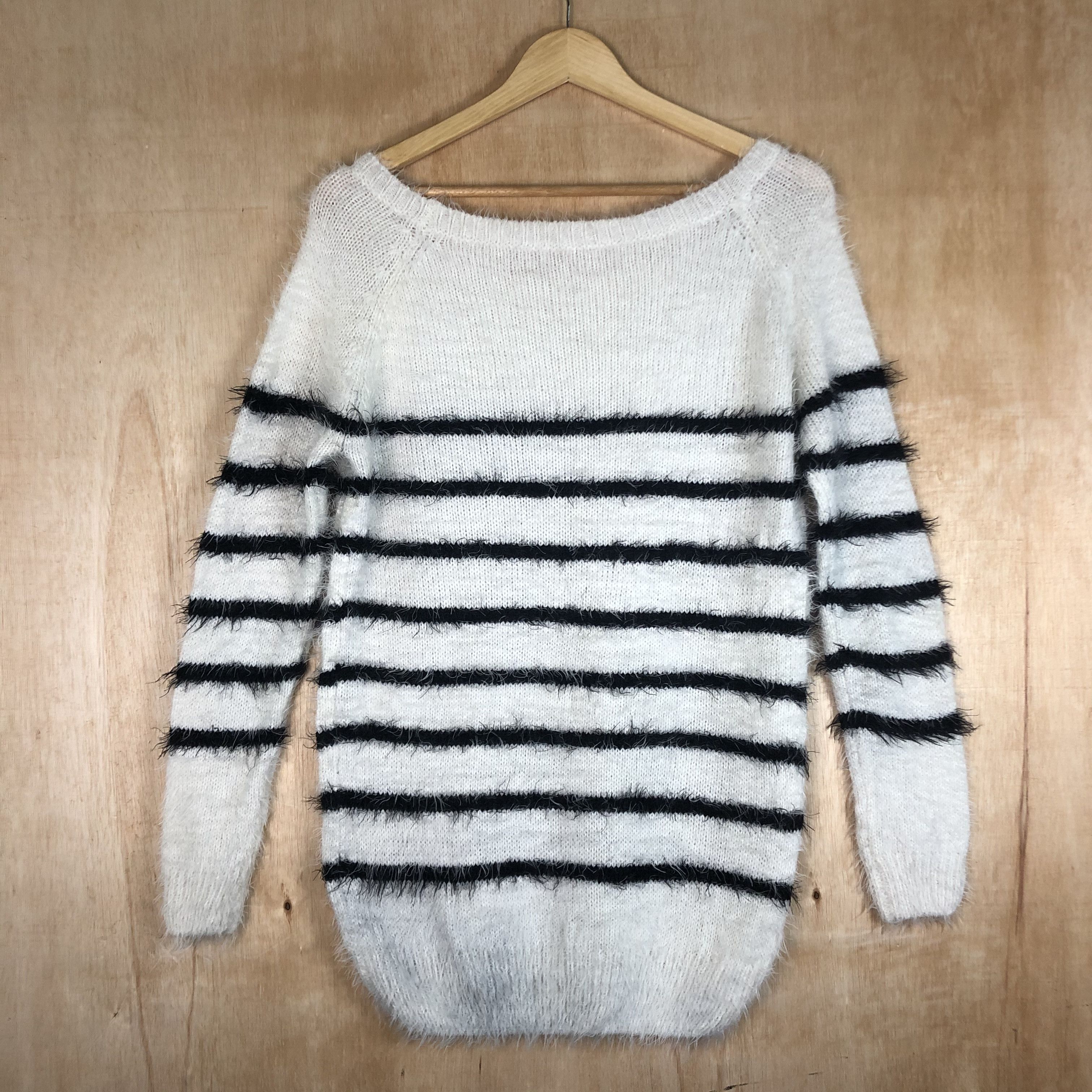 Aran Isles Knitwear × Homespun Knitwear × OVER THE STRiPES DLL Latina Black white Mohair shaggy fur Knitwear #c057 Size M / US 6-8 / IT 42-44 - 11 Thumbnail