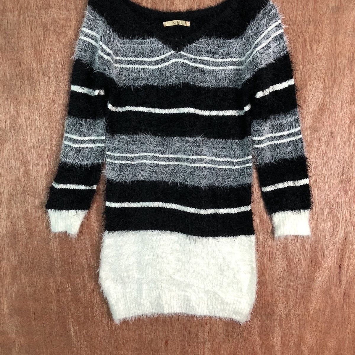 Hypebeast × Luxe × OVER THE STRiPES Luxe Rose Stripe Shag Shaggy Fur Mohair Knitwear #6497 Size M / US 6-8 / IT 42-44 - 3 Thumbnail