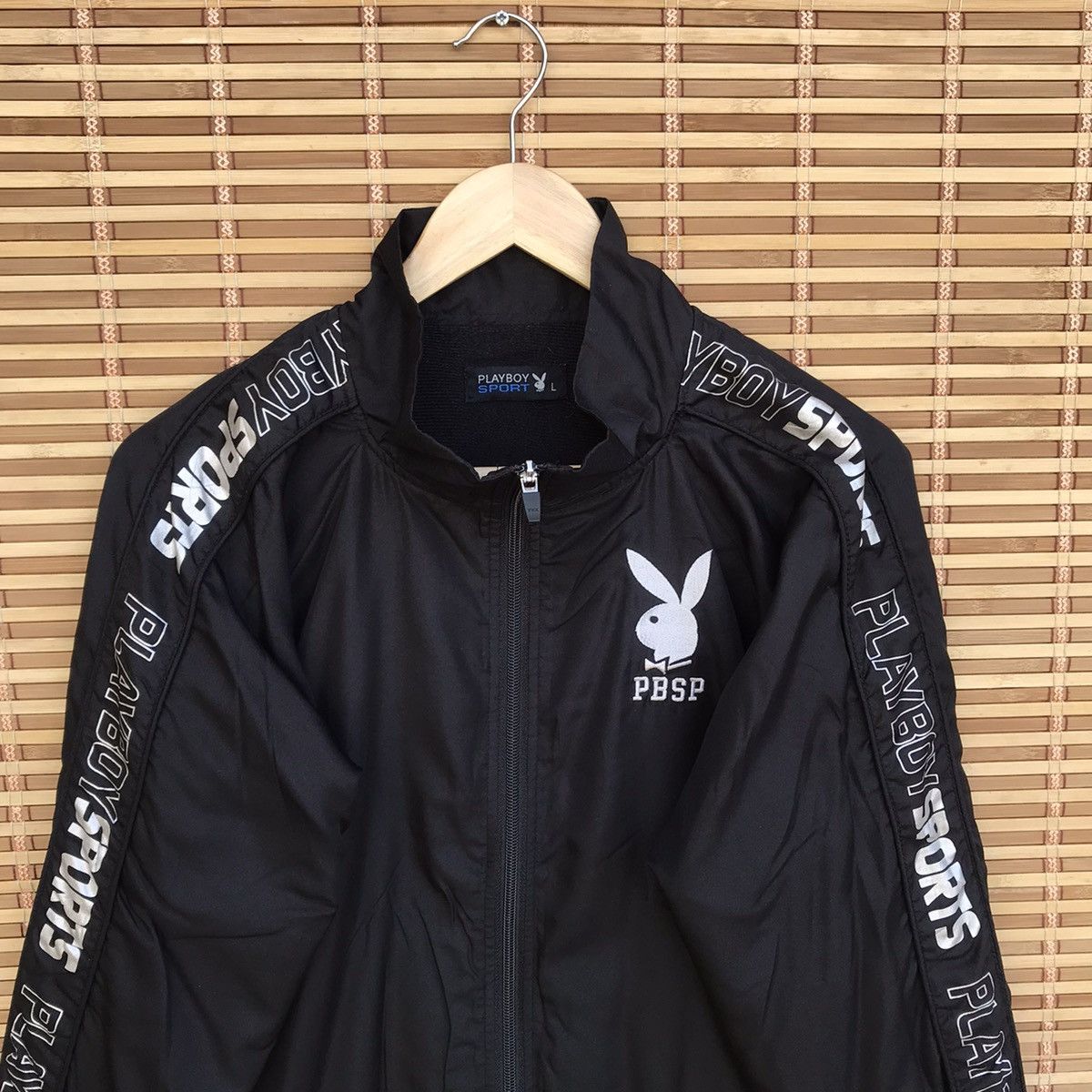 Playboy Vintage Playboy Sport Big Logo nylon windbreaker jacket Size US L / EU 52-54 / 3 - 3 Thumbnail