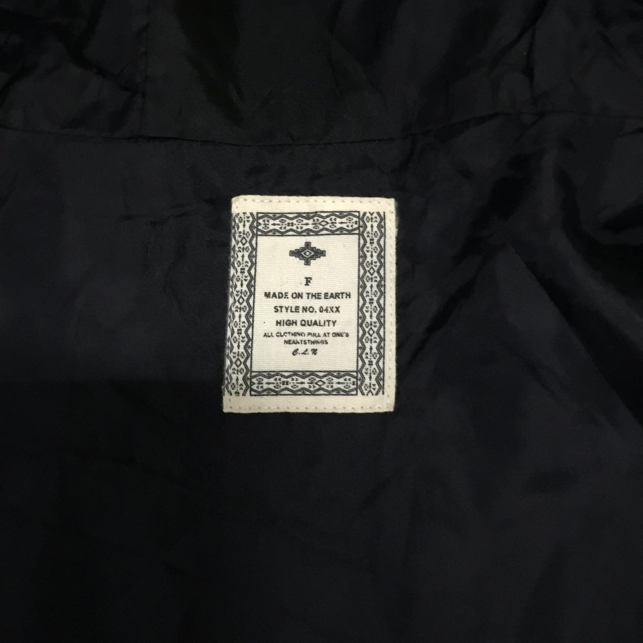 Japanese Brand Rare design pocket at back Made on the earth jacket Size US M / EU 48-50 / 2 - 11 Thumbnail