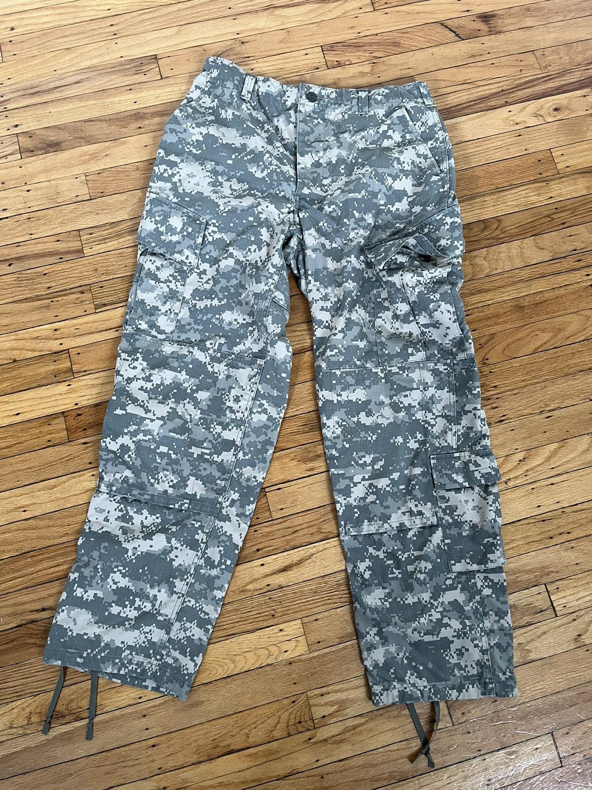 Military Digi Camo Military Cargo Pants | Grailed