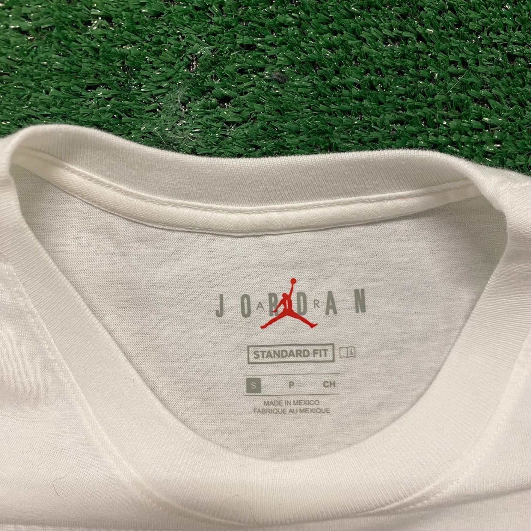 Jordan Brand Nike Air Jordan Jumpman Essential Logo T-Shirt Size US S / EU 44-46 / 1 - 3 Thumbnail