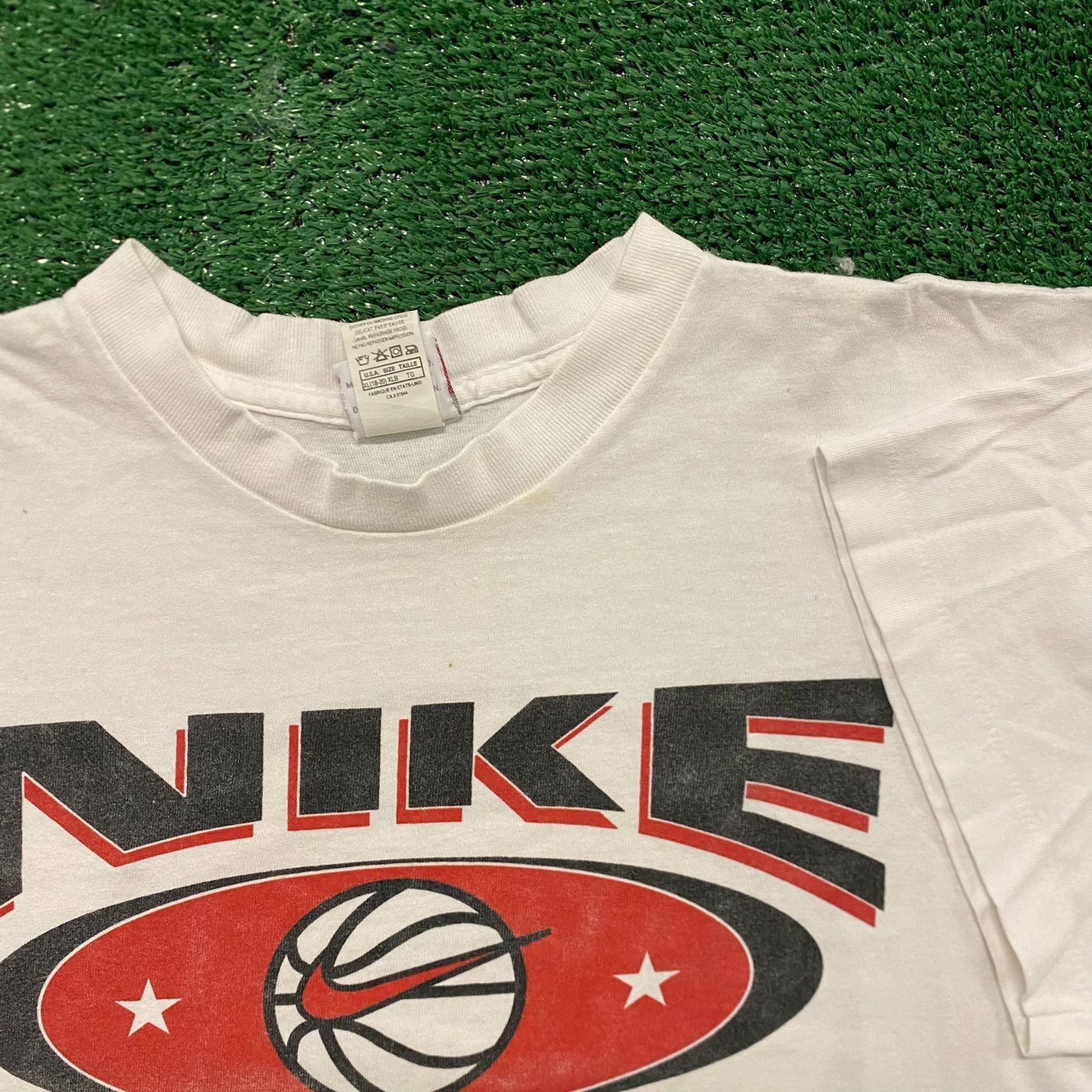 Nike Vintage 90s Nike Camp Center Swoosh Single Stitch T-Shirt Size US L / EU 52-54 / 3 - 3 Thumbnail