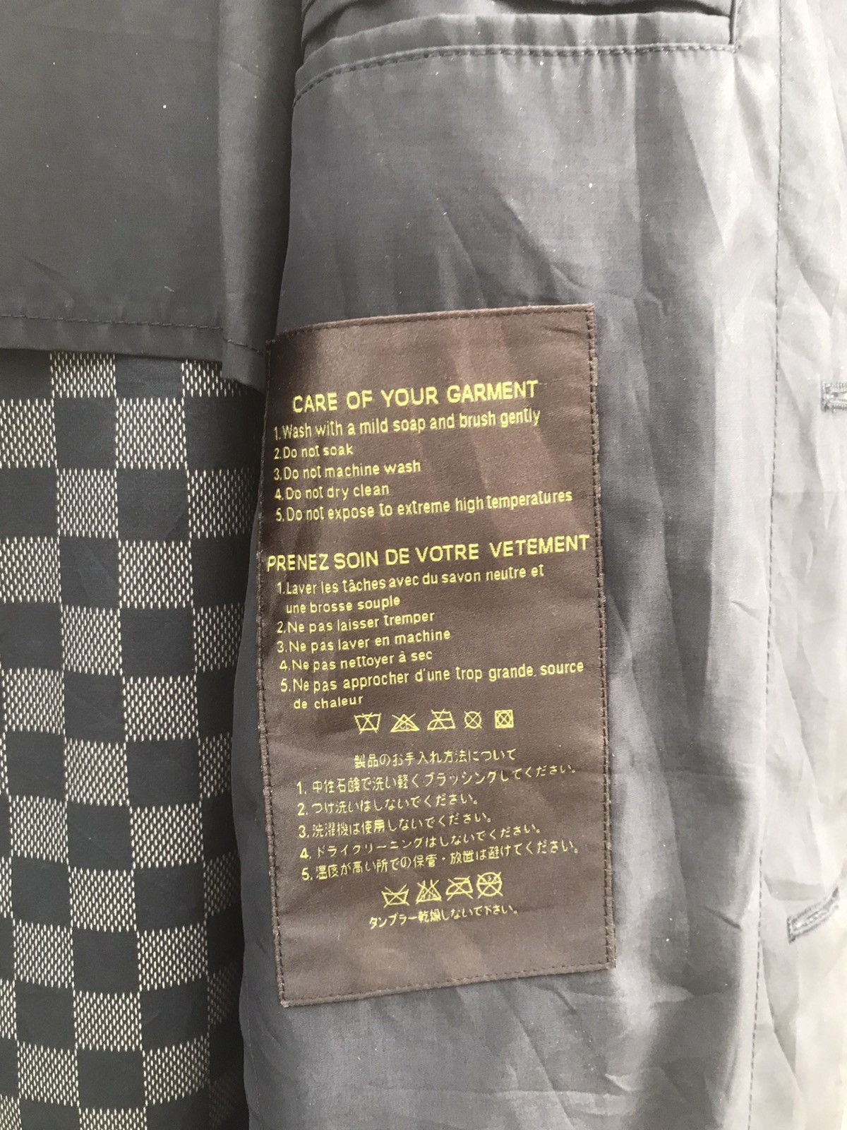 Louis Vuitton Archive LOUIS VUITTON Paris Iconic Damier Check Mac Coat Size US M / EU 48-50 / 2 - 21 Thumbnail