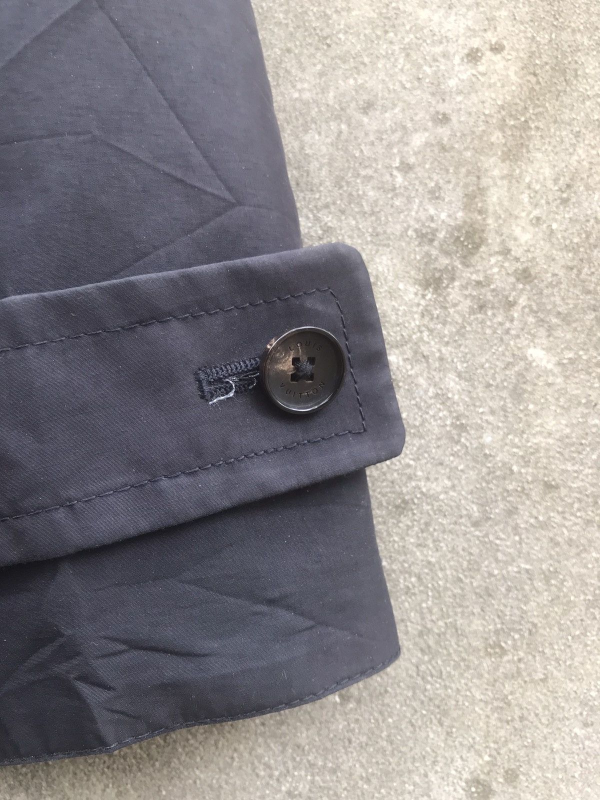Louis Vuitton Archive LOUIS VUITTON Paris Iconic Damier Check Mac Coat Size US M / EU 48-50 / 2 - 8 Thumbnail