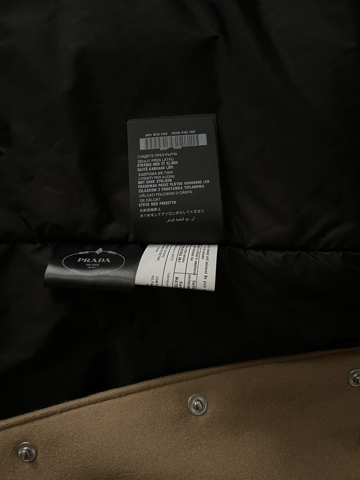 Prada Prada FW18 Padded Jacket Size US XL / EU 56 / 4 - 7 Thumbnail