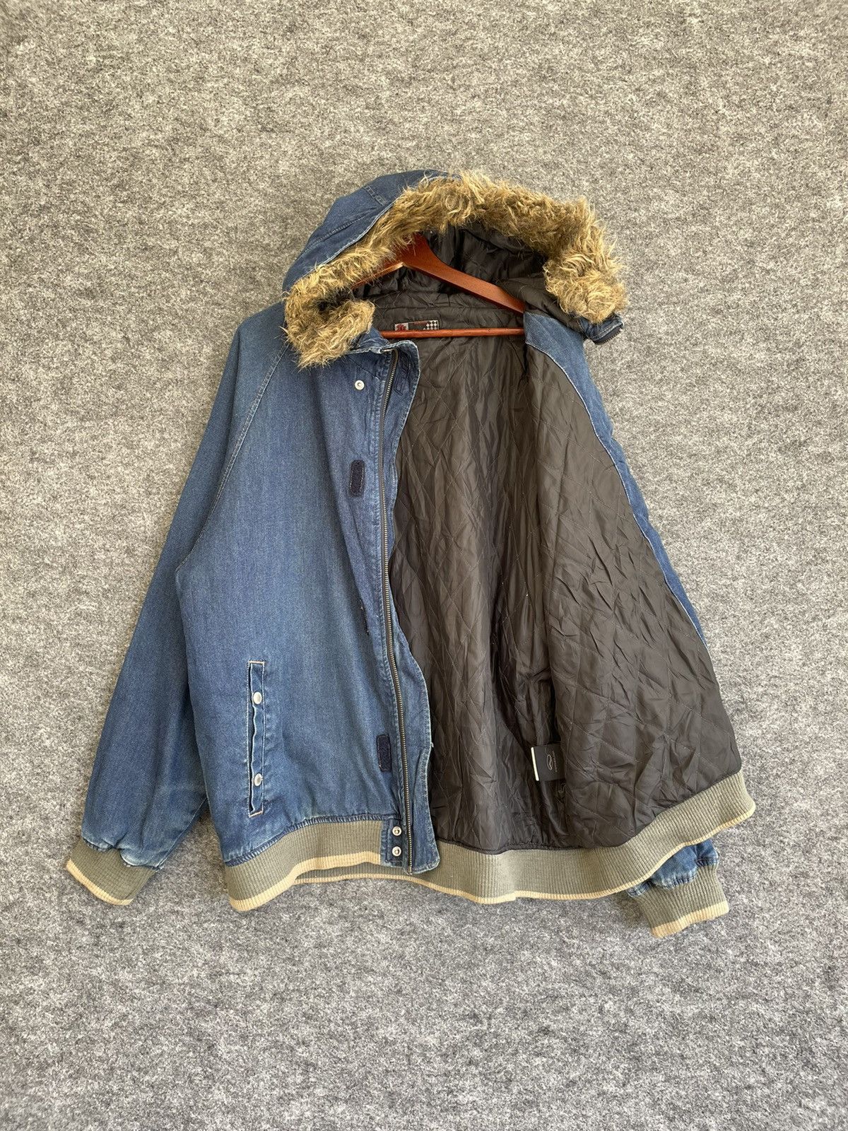Vans VINTAGE VANS DENIM JACKET Size US L / EU 52-54 / 3 - 5 Thumbnail
