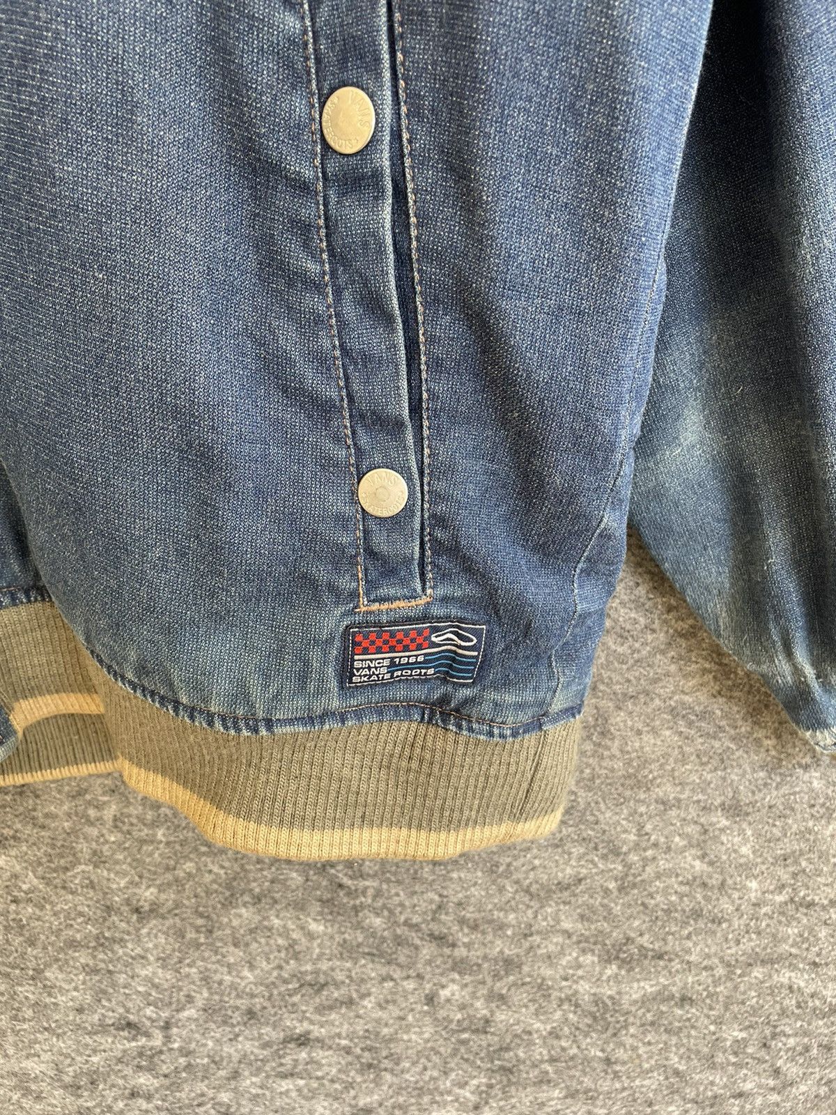 Vans VINTAGE VANS DENIM JACKET Size US L / EU 52-54 / 3 - 6 Thumbnail