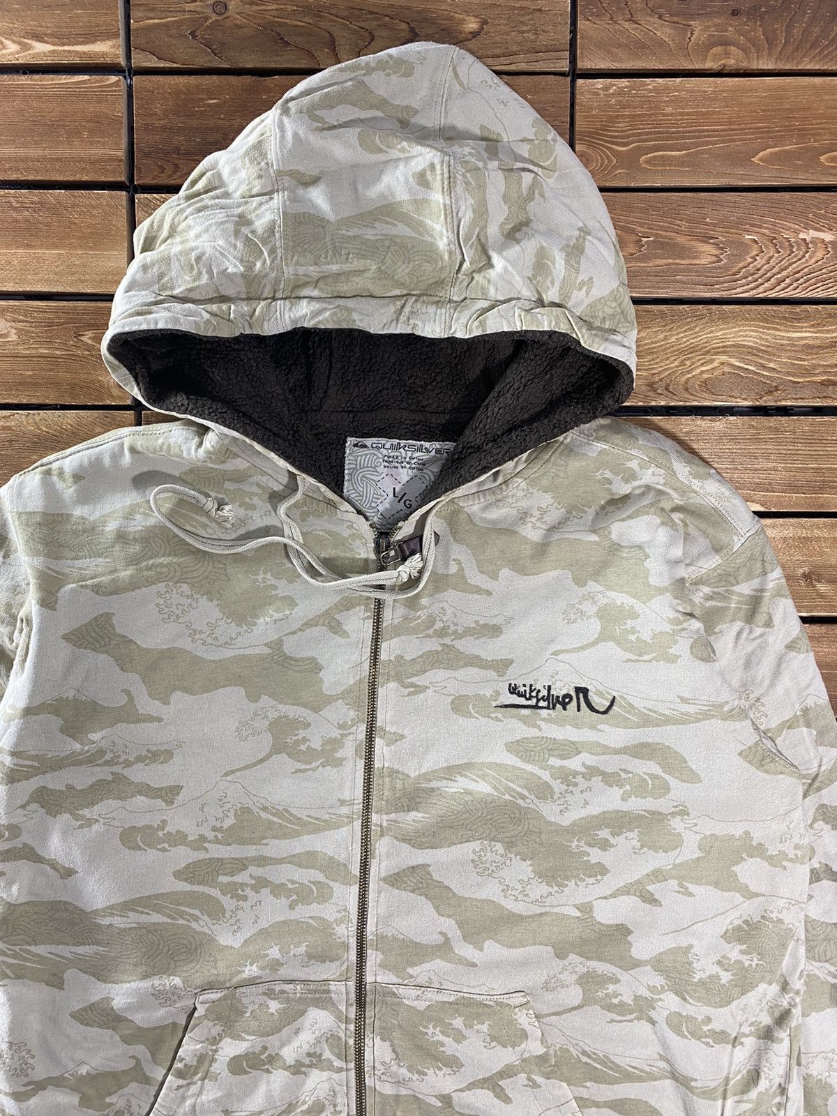 Quiksilver × Vintage Vintage Quiksilver Sukajan Style Japanese with Hoodie Sz L Size US L / EU 52-54 / 3 - 4 Thumbnail