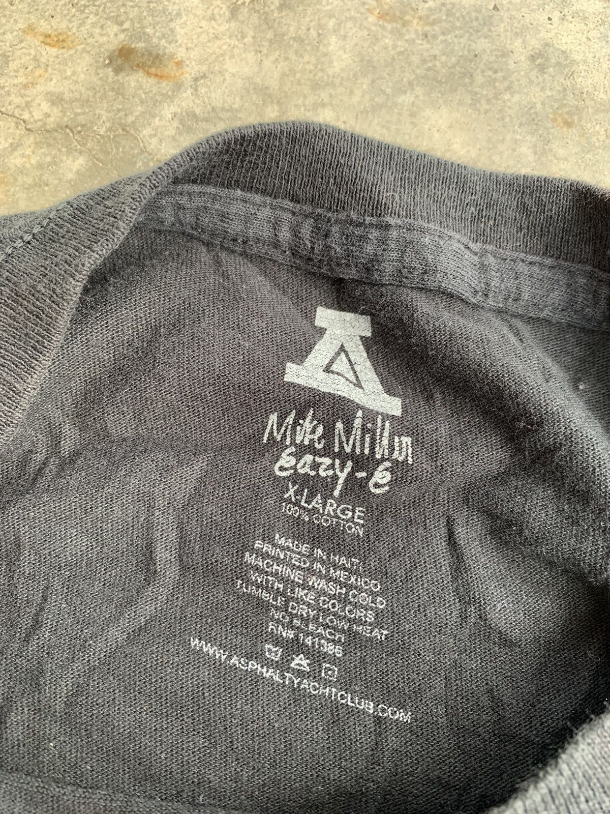 Rap Tees Rap tees 90s Eazy E Tshirt Size US XL / EU 56 / 4 - 5 Thumbnail