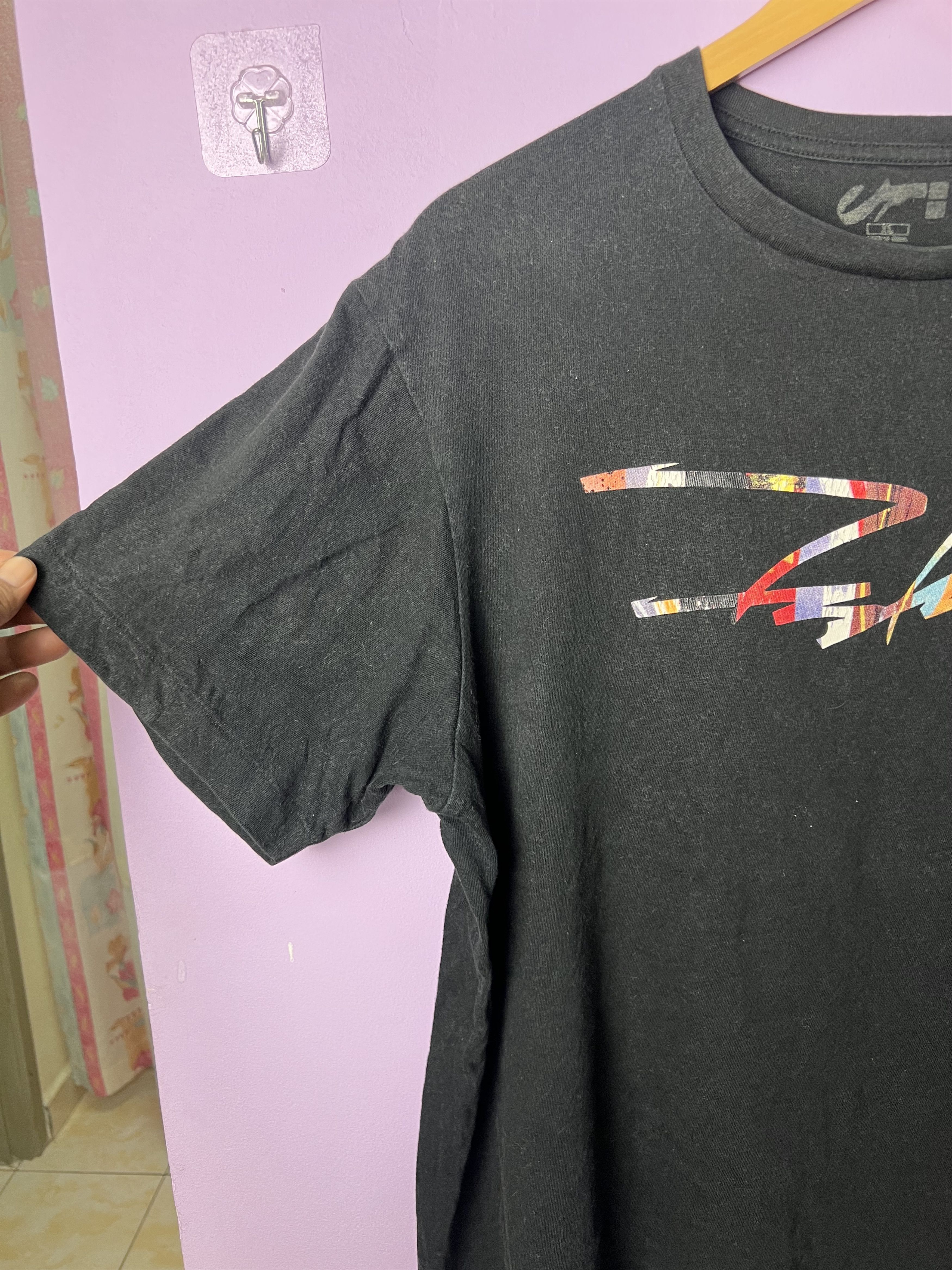 Futura × Uniqlo 🔥Uniqlo Futura 2000 Logo Tees Size US L / EU 52-54 / 3 - 6 Thumbnail