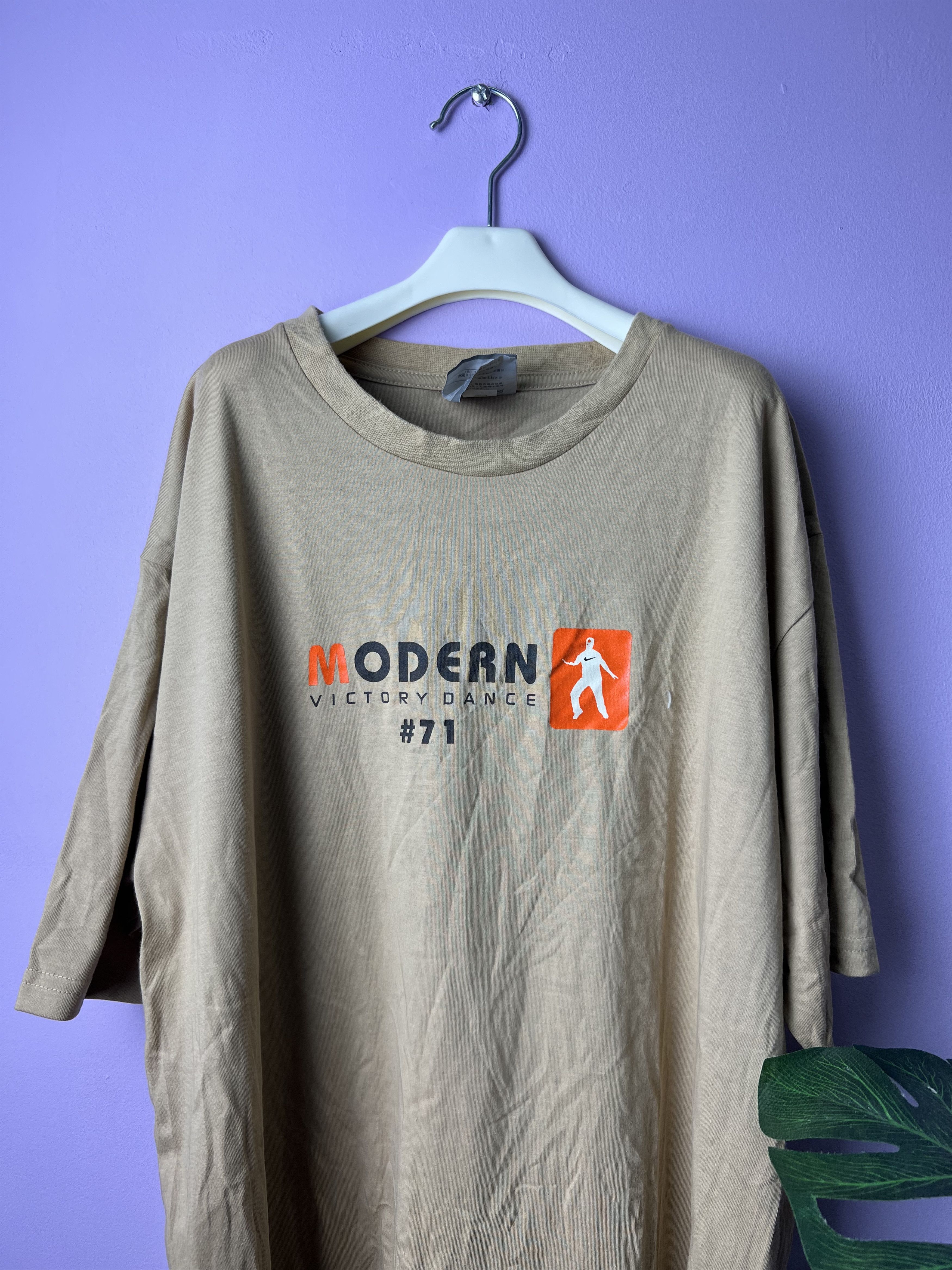Nike 🔥Vintage Nike Modern Victory Dance Tees Size US M / EU 48-50 / 2 - 4 Thumbnail